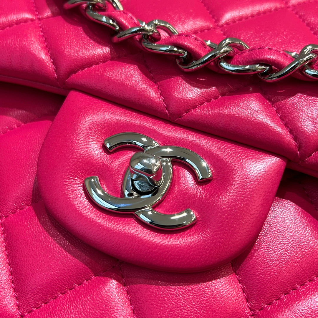 CH LARGE CLASSIC HANDBAG 30 Lambskin Rose Red