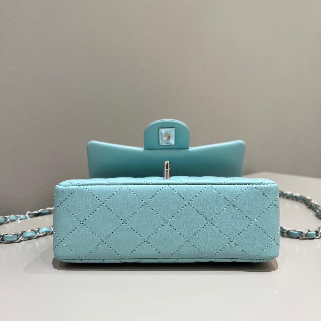 CH MINI CLASSIC HANDBAG 20 Lambskin Tiffany Blue