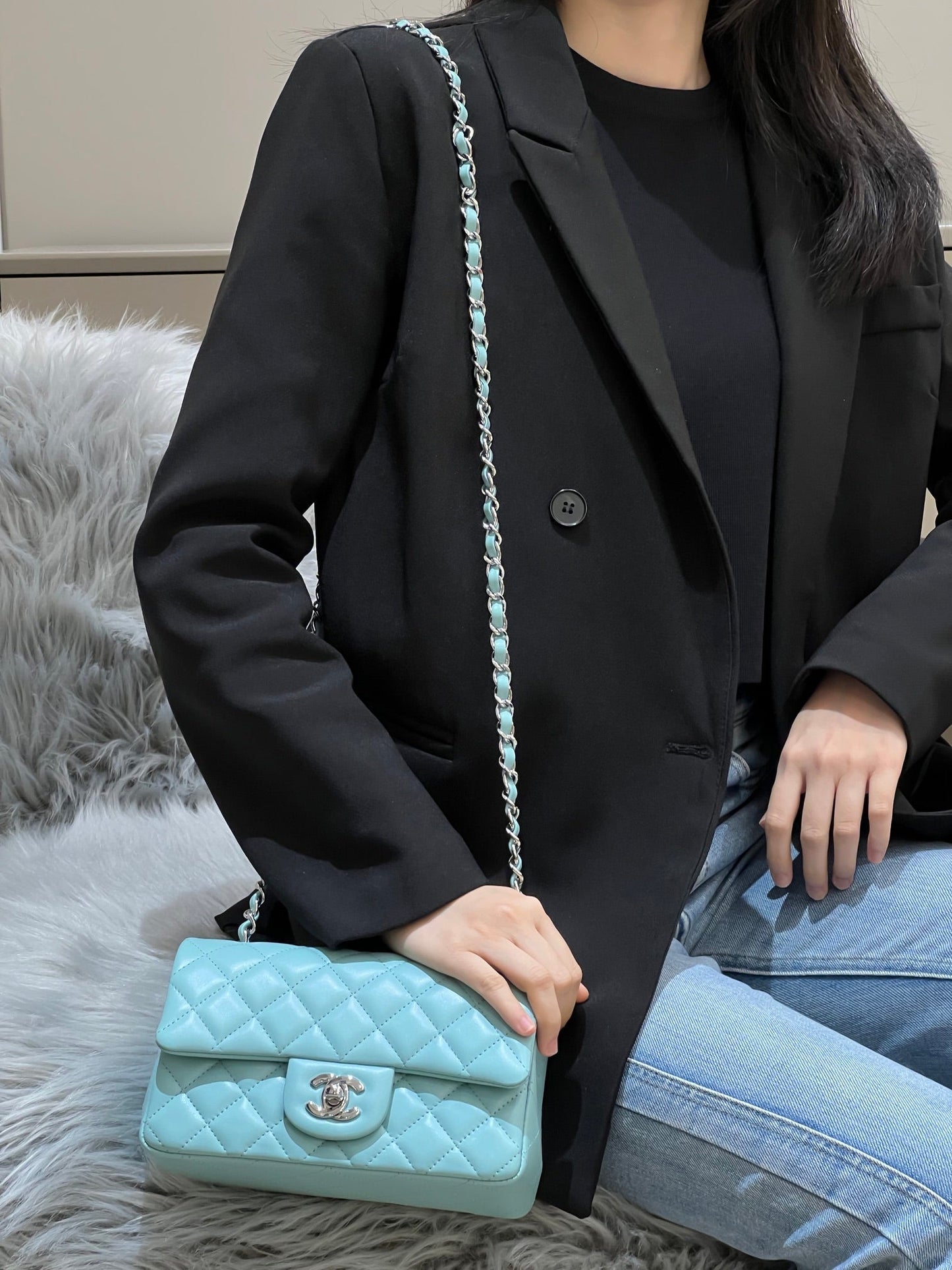 CH MINI CLASSIC HANDBAG 20 Lambskin Tiffany Blue