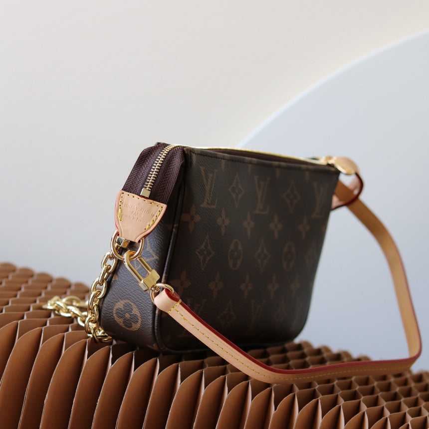 louis Pochette Accessoires Bag