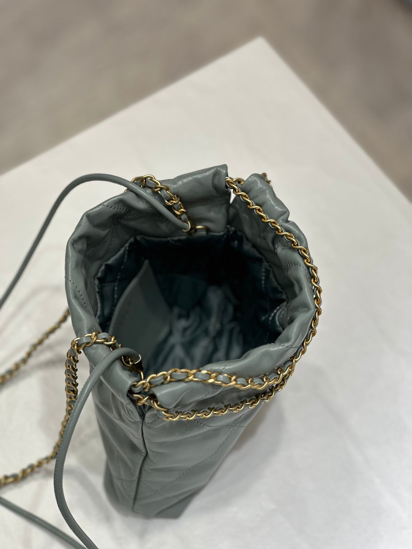 CH Hobo Bags MINI SAC 22