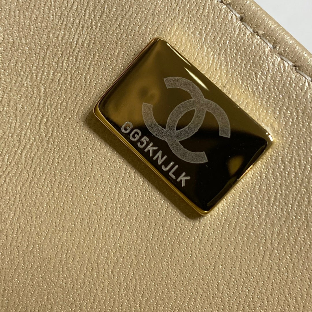 CH CLASSIC 11.12 HANDBAG 25.5 Small Grained Calfskin Champagne Gold