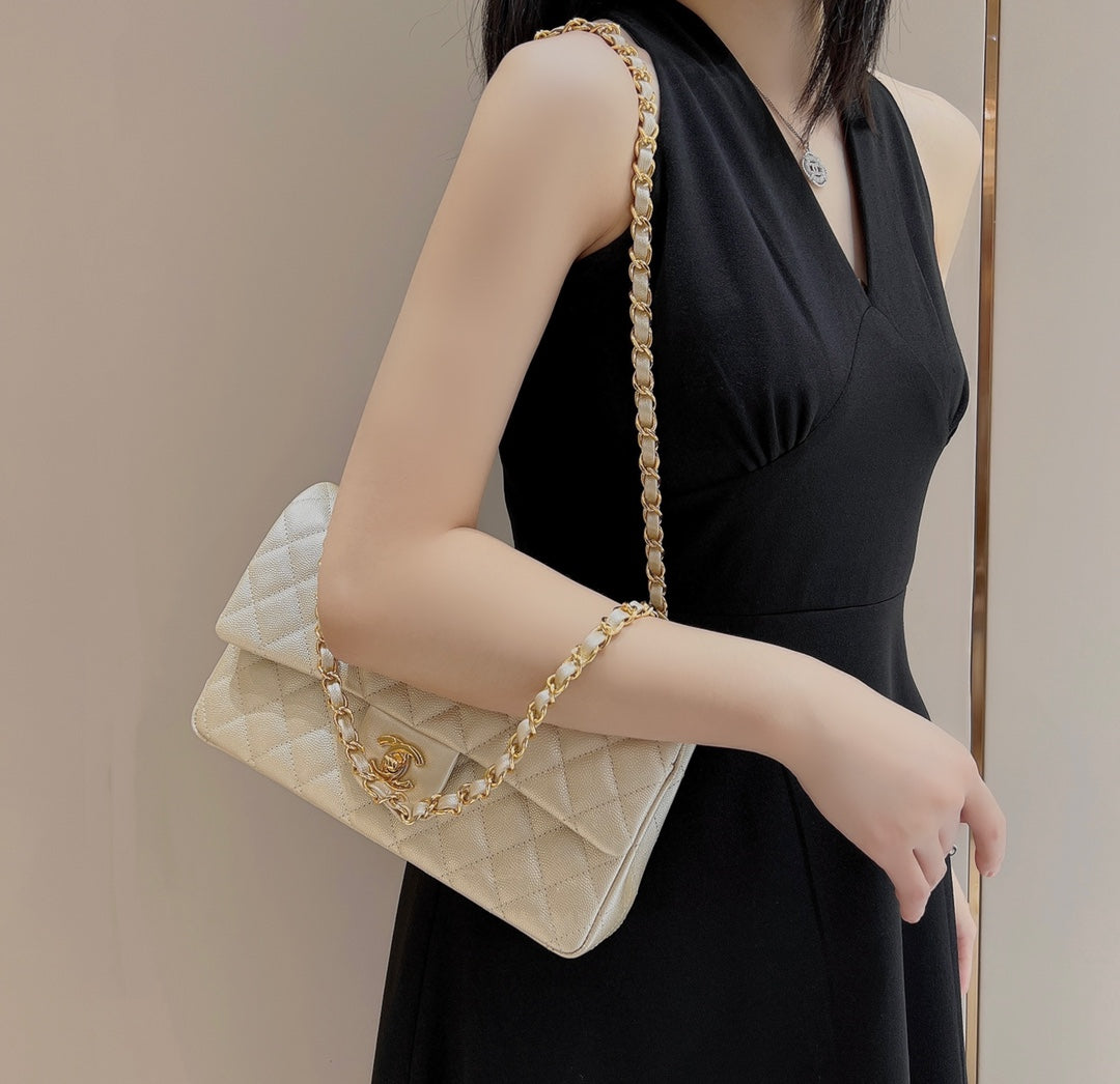 CH CLASSIC 11.12 HANDBAG 25.5 Small Grained Calfskin Champagne Gold