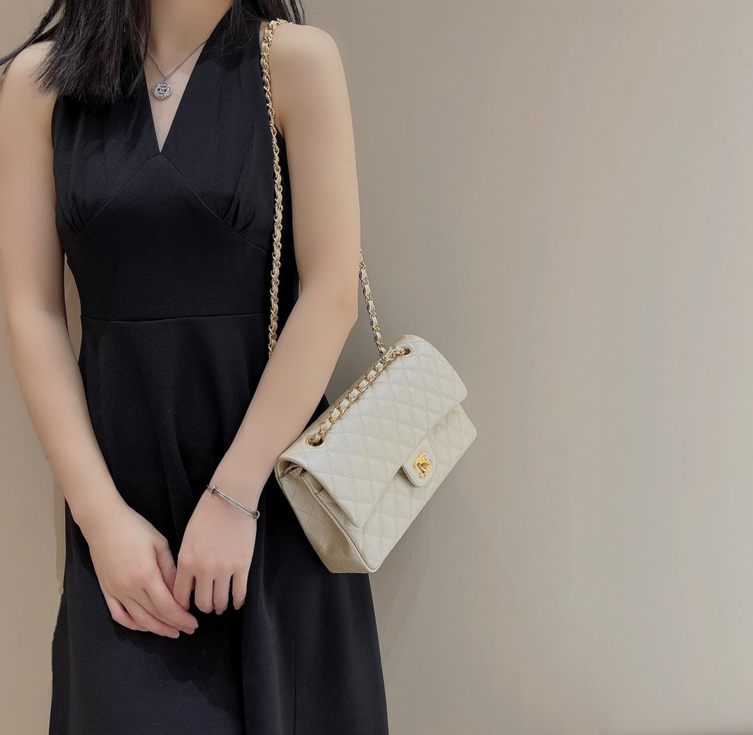 CH CLASSIC 11.12 HANDBAG 25.5 Small Grained Calfskin Champagne Gold