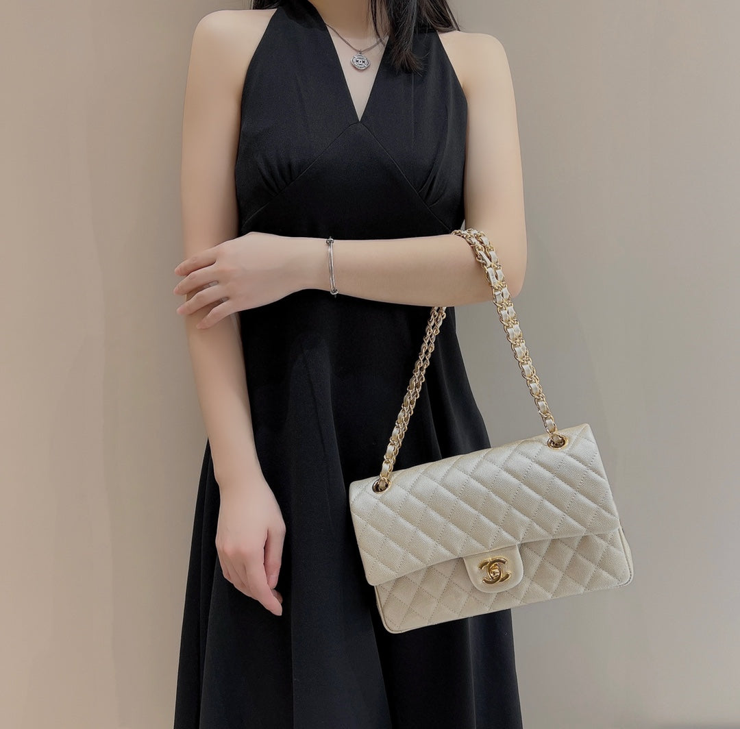 CH CLASSIC 11.12 HANDBAG 25.5 Small Grained Calfskin Champagne Gold