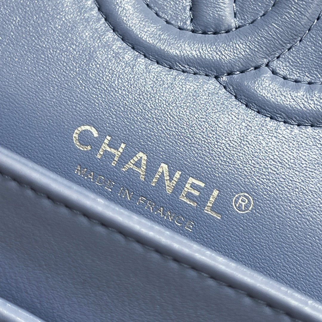CH CLASSIC 11.12 HANDBAG 25.5 Lambskin Baby Blue