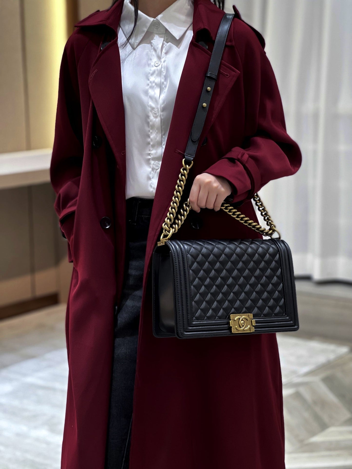 CH LARGE BOY HANDBAG 28 Lambskin Black