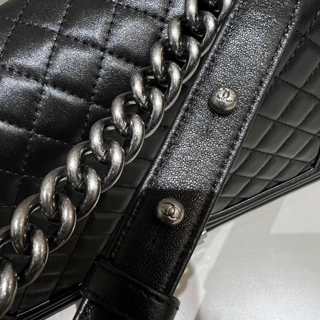 CH LARGE BOY HANDBAG 28 Lambskin Black