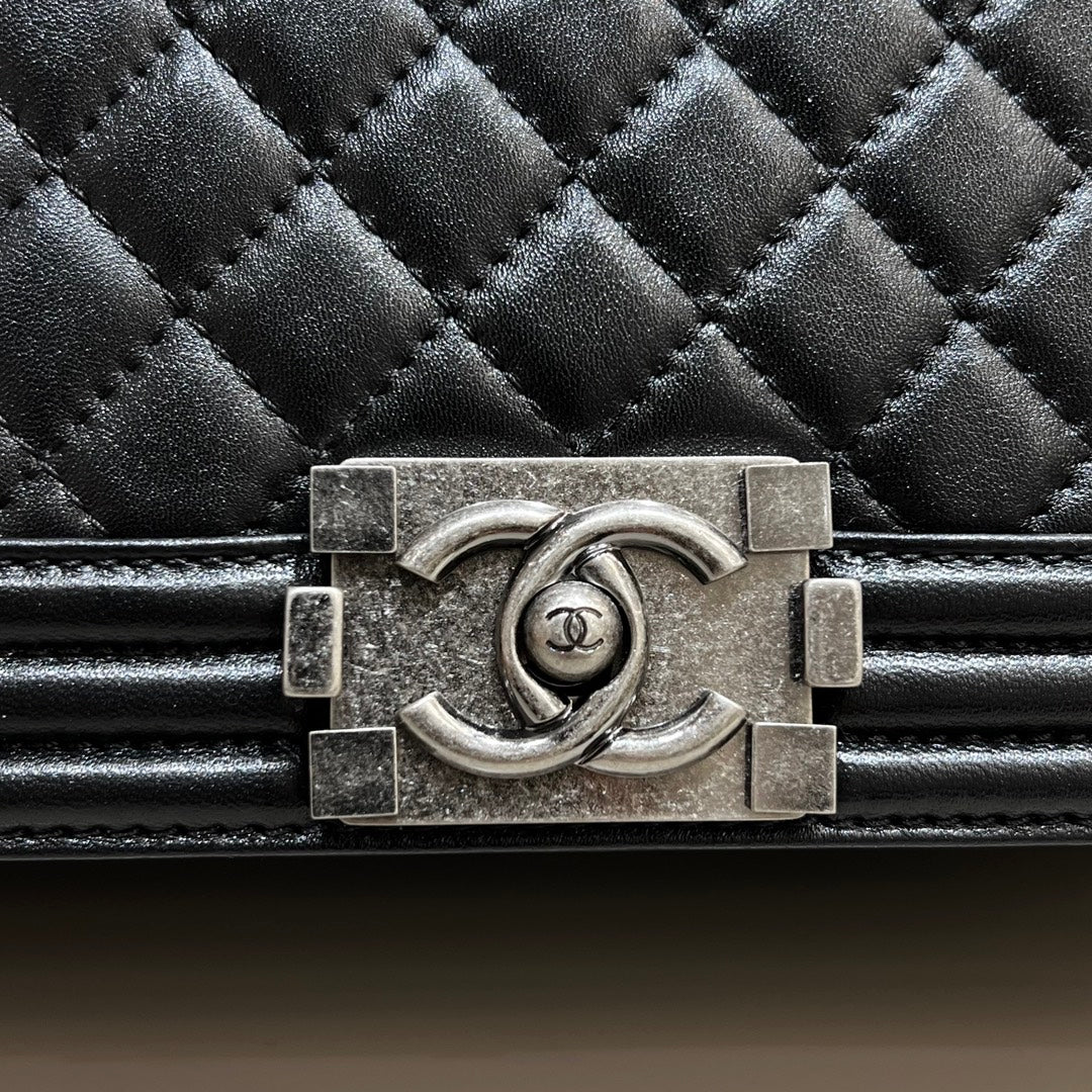 CH LARGE BOY HANDBAG 28 Lambskin Black