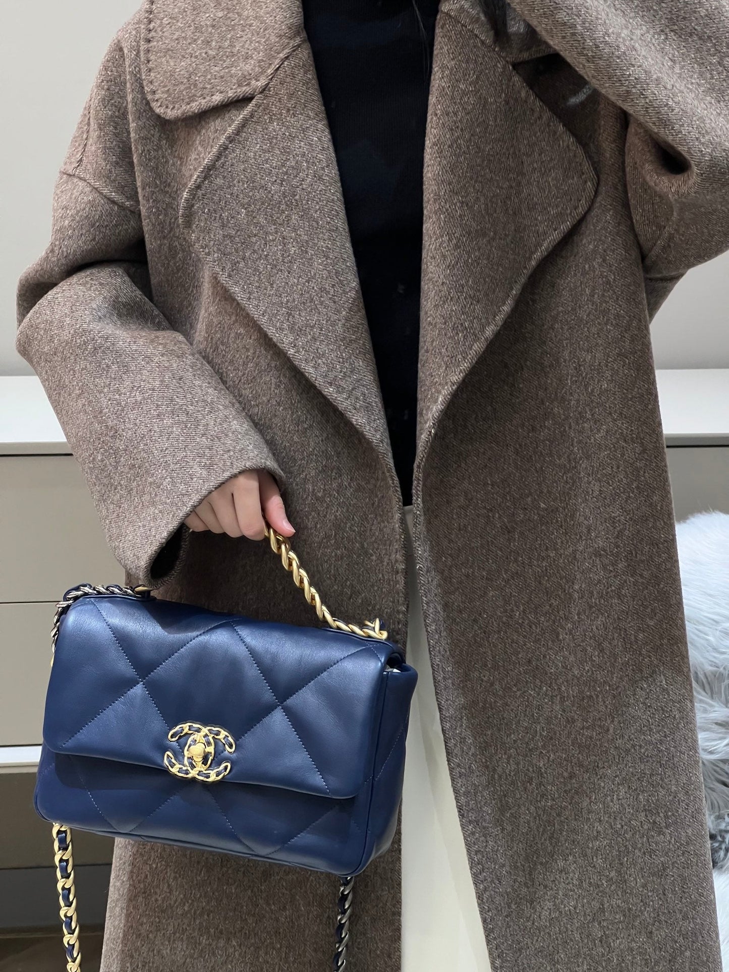 CH 19 HANDBAG 26 Lambskin Navy Blue