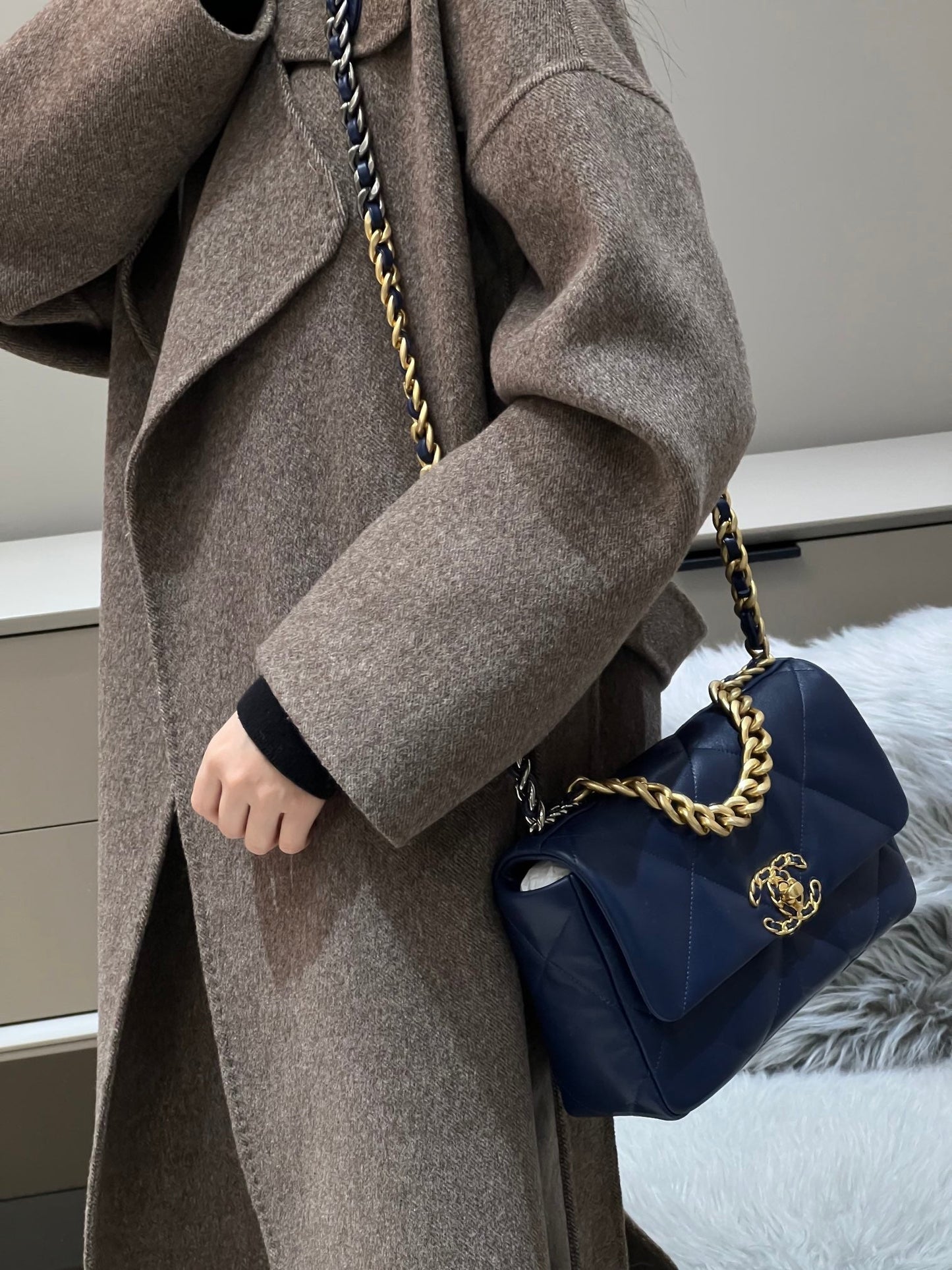 CH 19 HANDBAG 26 Lambskin Navy Blue