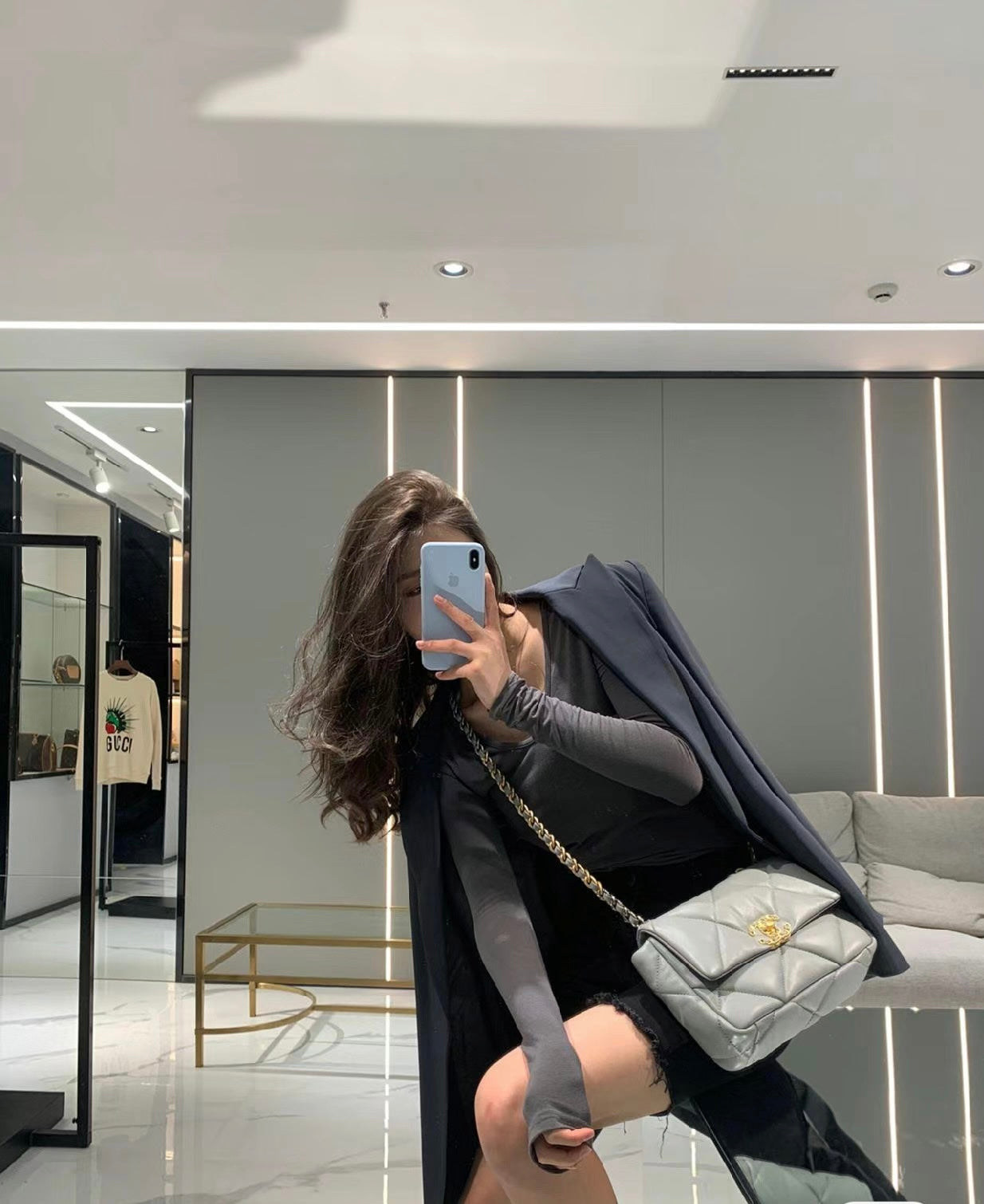 CH 19 HANDBAG 26 Lambskin Light Grey