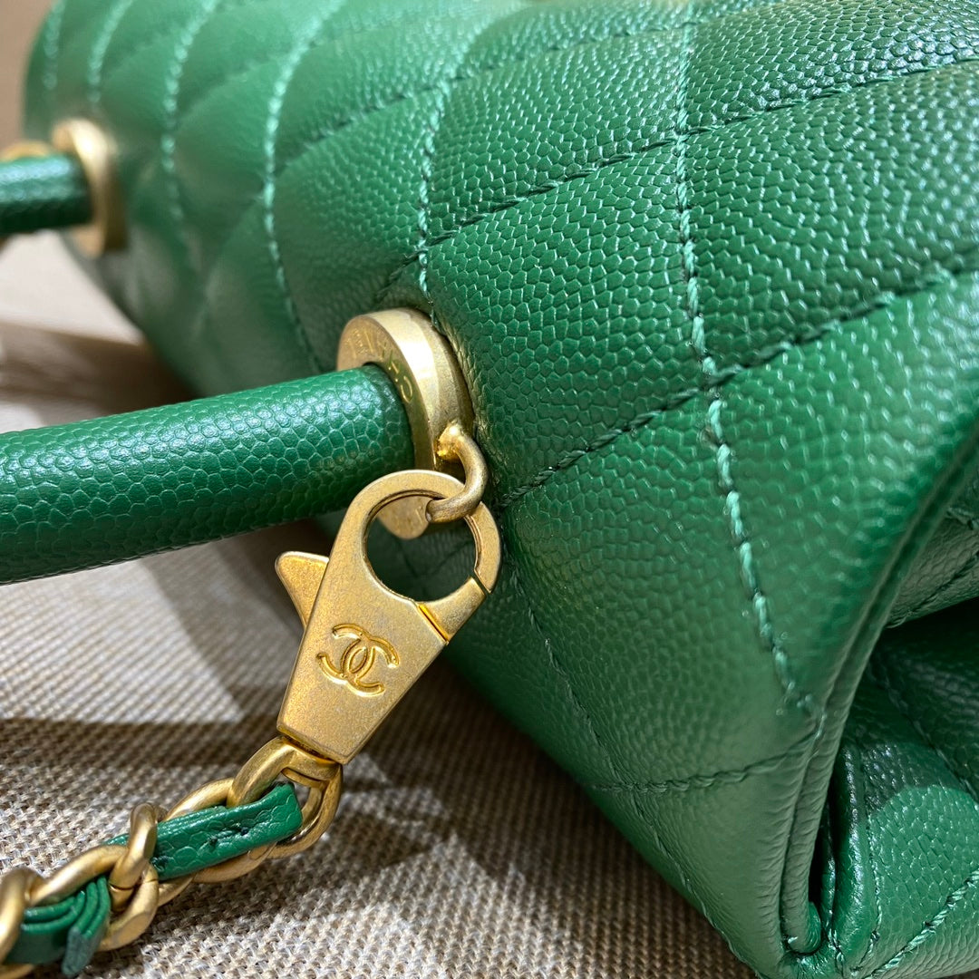 CH FLAP BAG WITH TOP HANDLE 24 Small Grained Calfskin Green