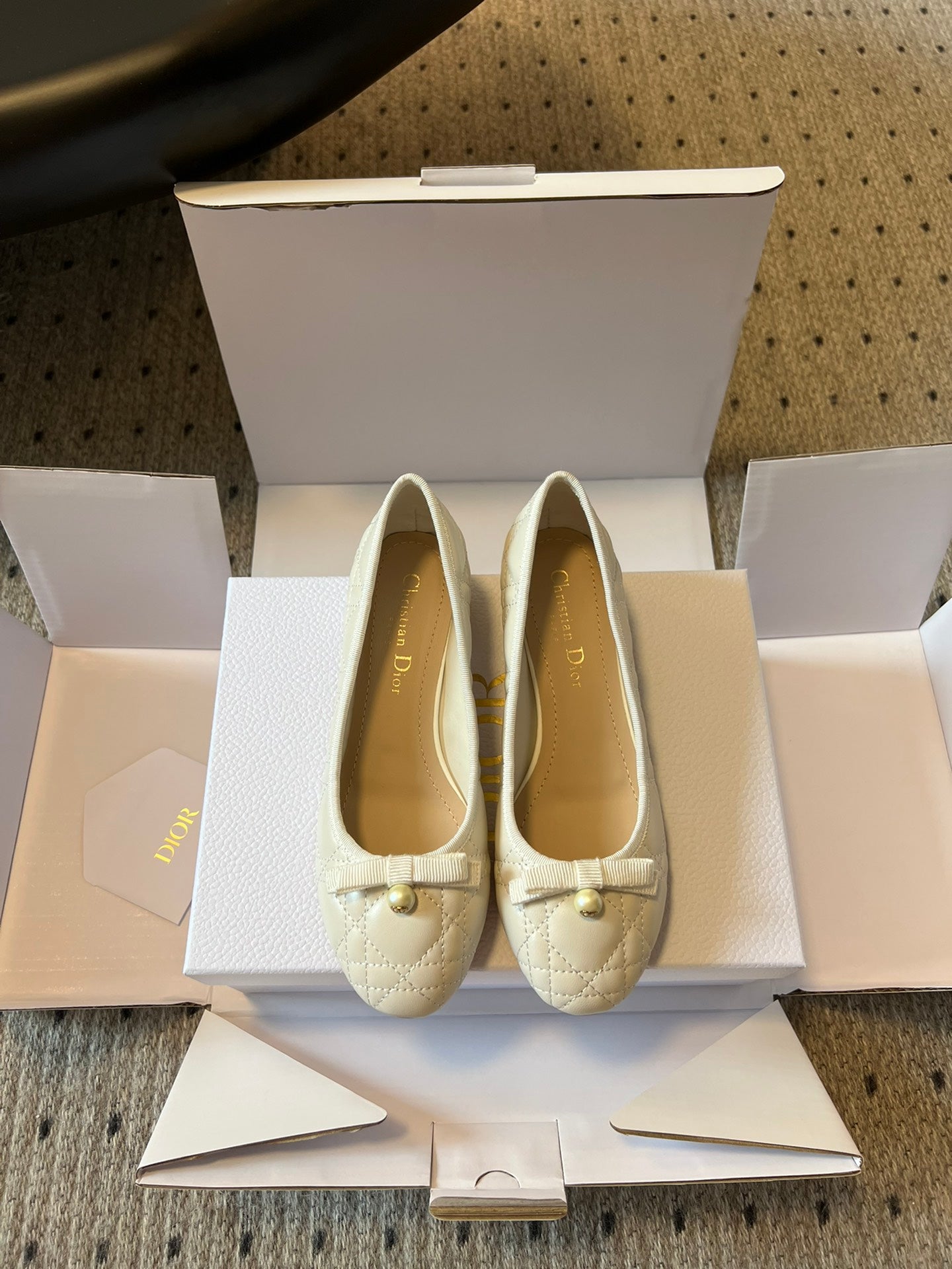 Early Spring Pearl Mary Jane Shoes