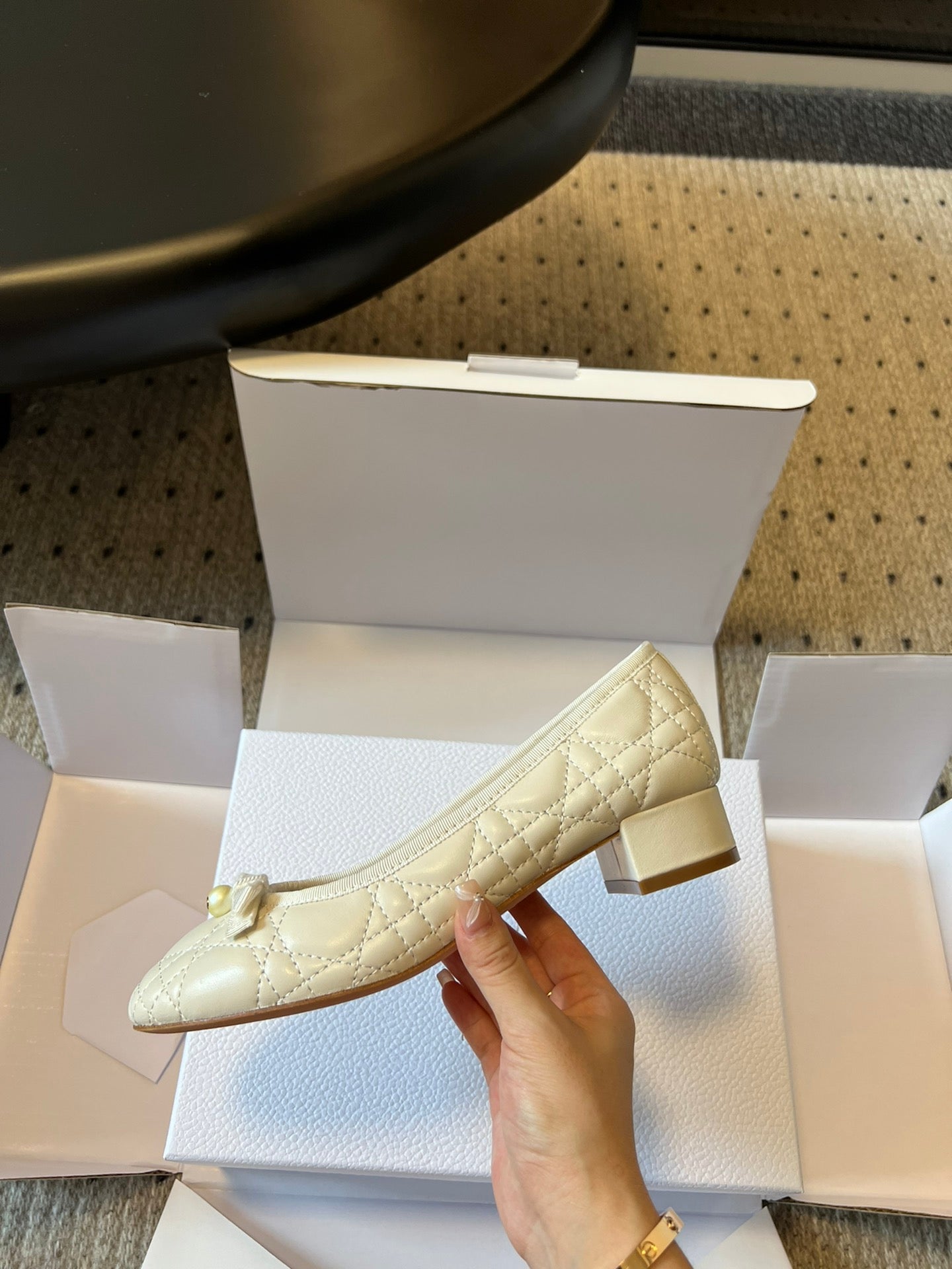 Early Spring Pearl Mary Jane Shoes