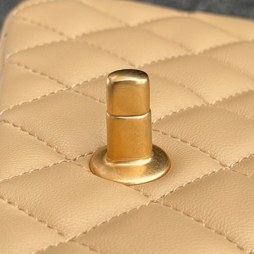 CH CF20 Golden Globe CLASSIC HANDBAG Lambskin Milk tea color