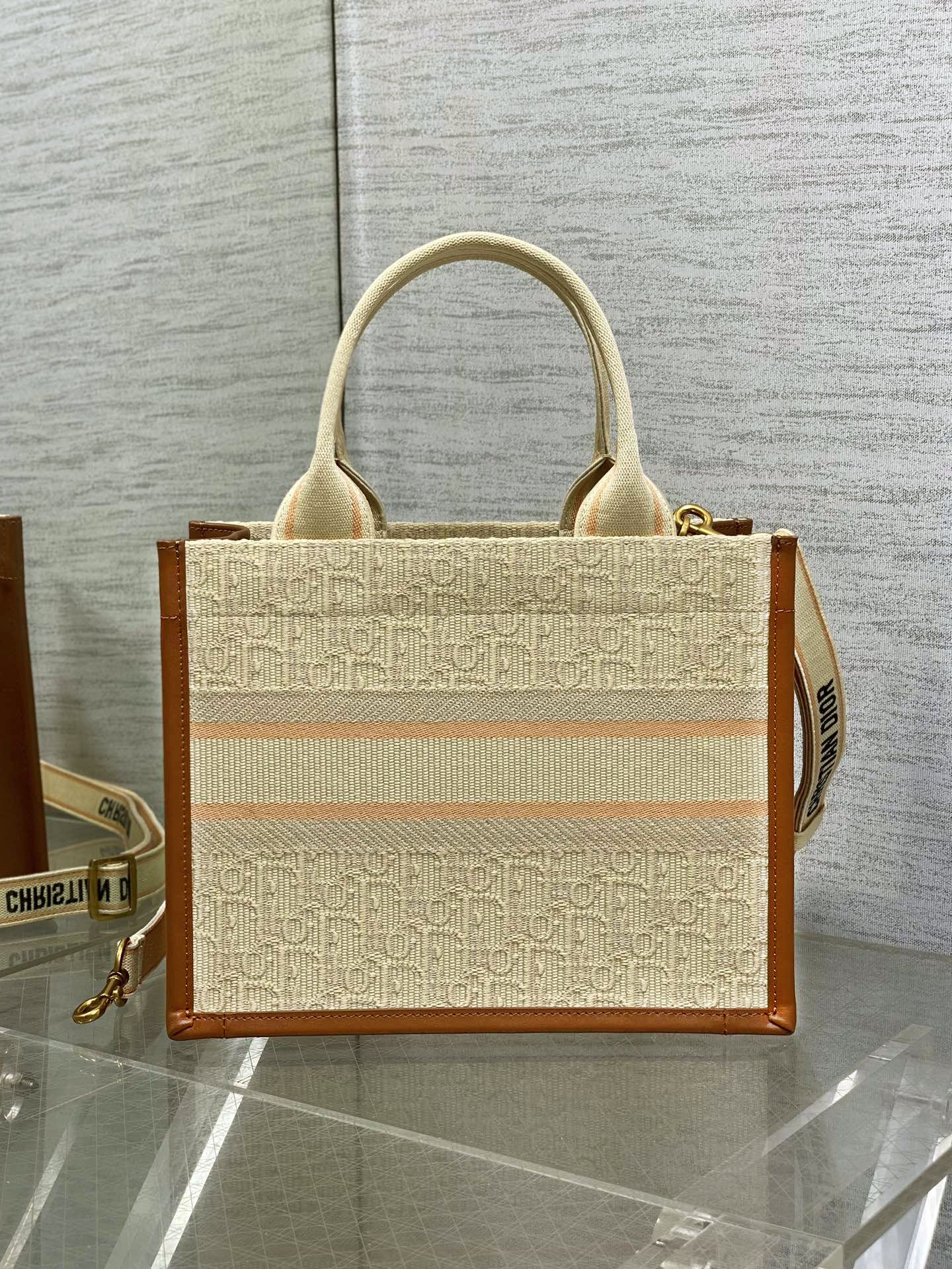 DO Book Tote Bag Beige Oblique Embroidered Raffia and Camel Calfskin