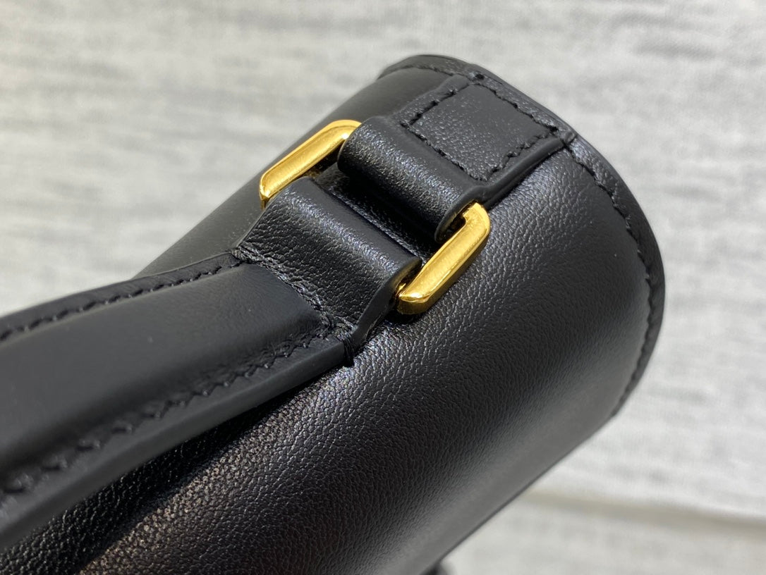 DO Miss Montaigne Mini Bag Latte Smooth Calfskin