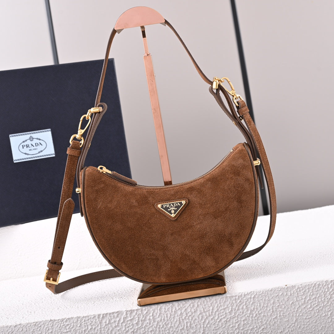 PD Product details Nubuck leather
