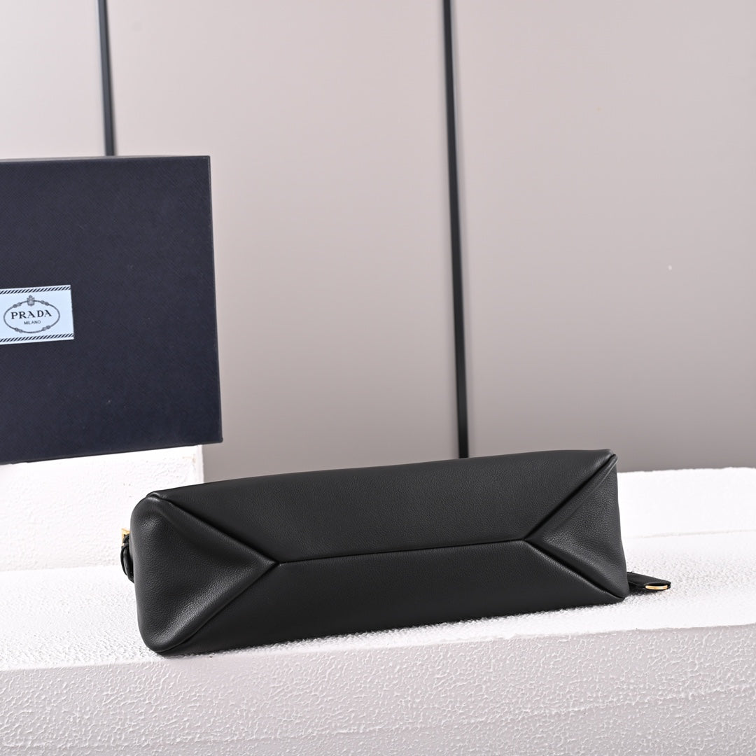 PD Aimée large leather shoulder bag