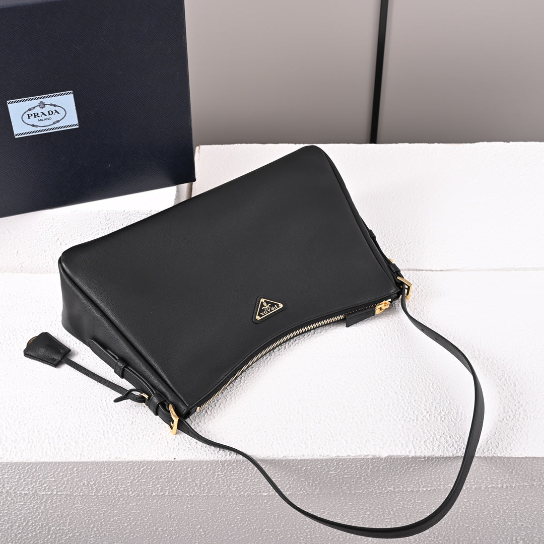 PD Aimée large leather shoulder bag