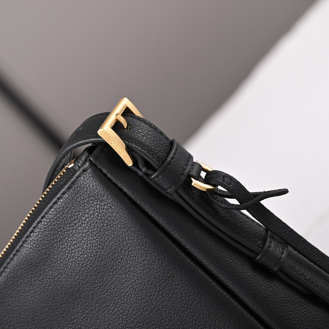 PD Aimée large leather shoulder bag
