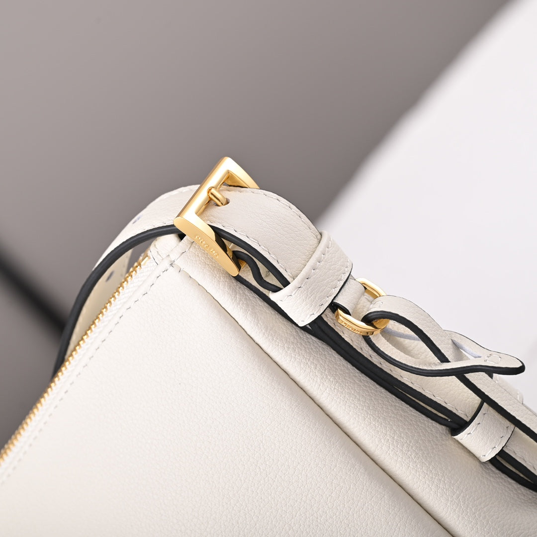 PD Aimée large leather shoulder bag