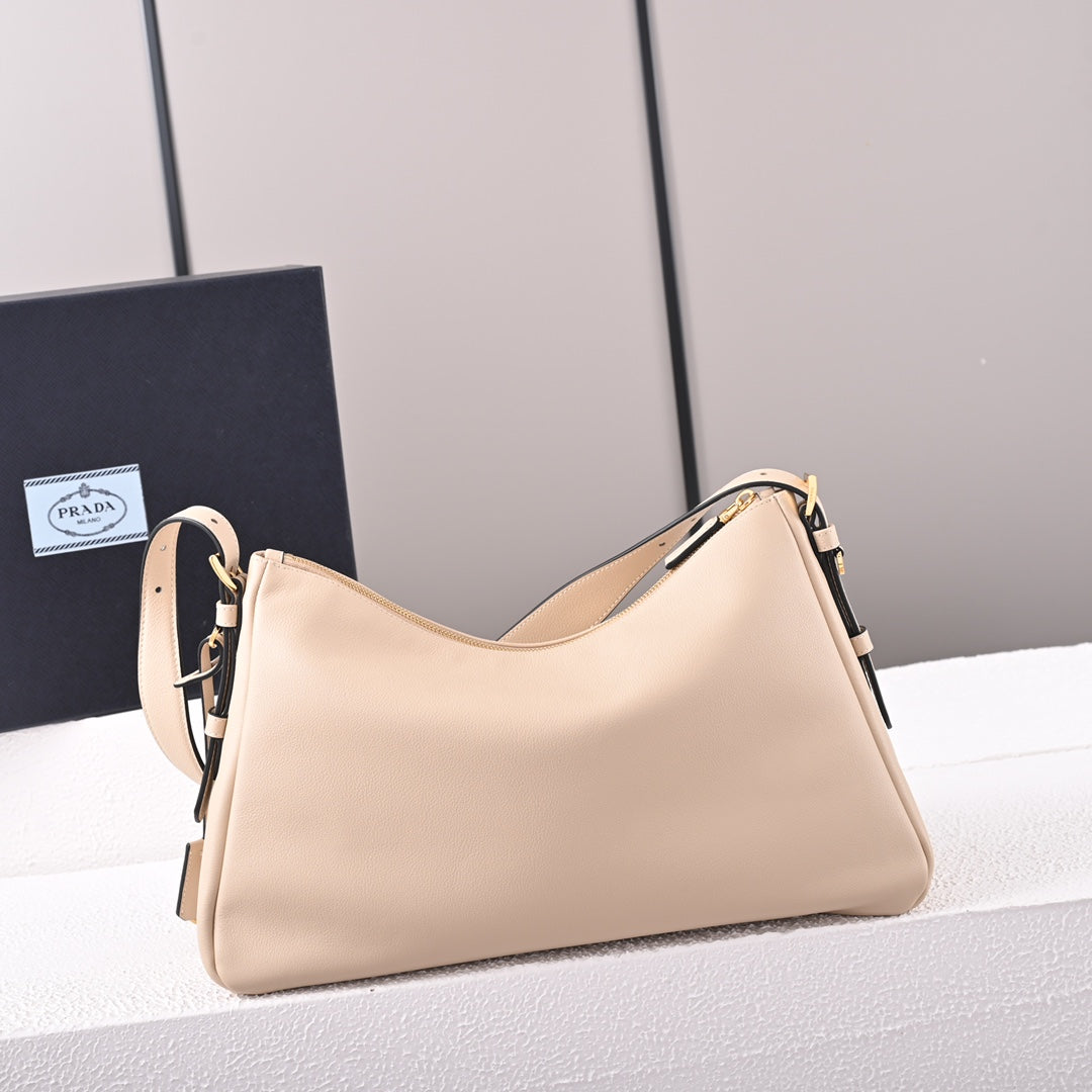 PD Aimée large leather shoulder bag