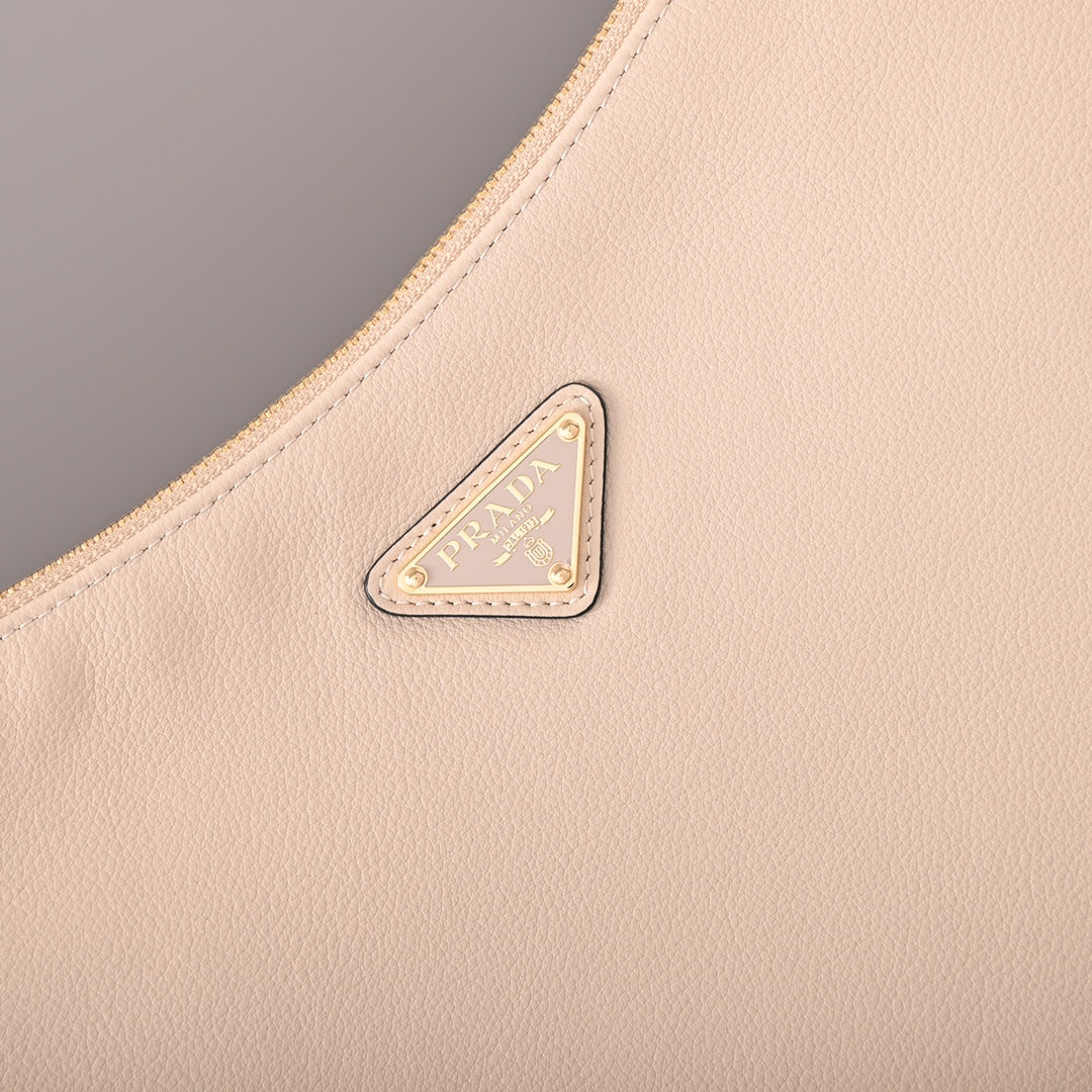 PD Aimée large leather shoulder bag