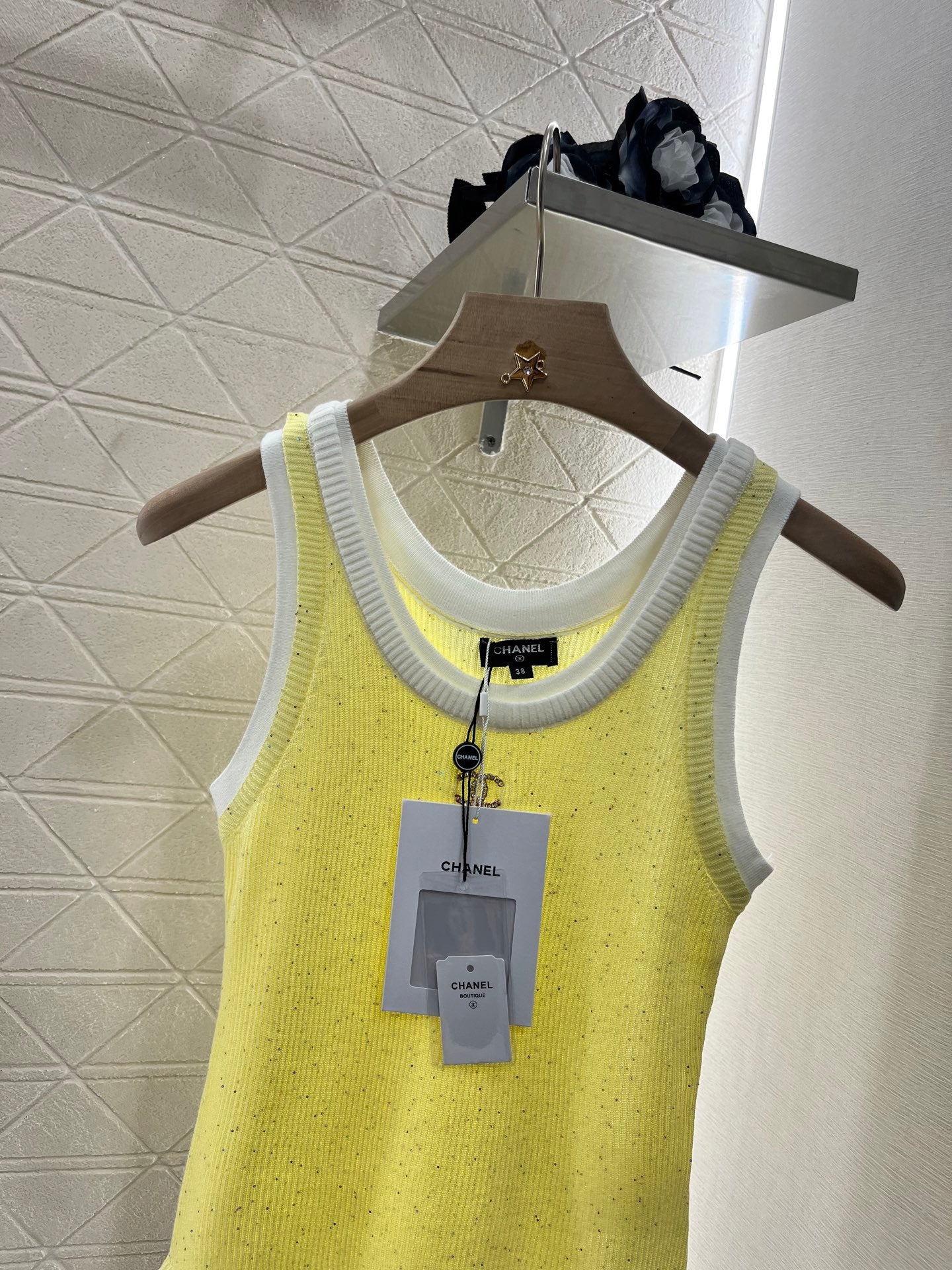 C*♥2025 new products Fake two-piece knitted vest