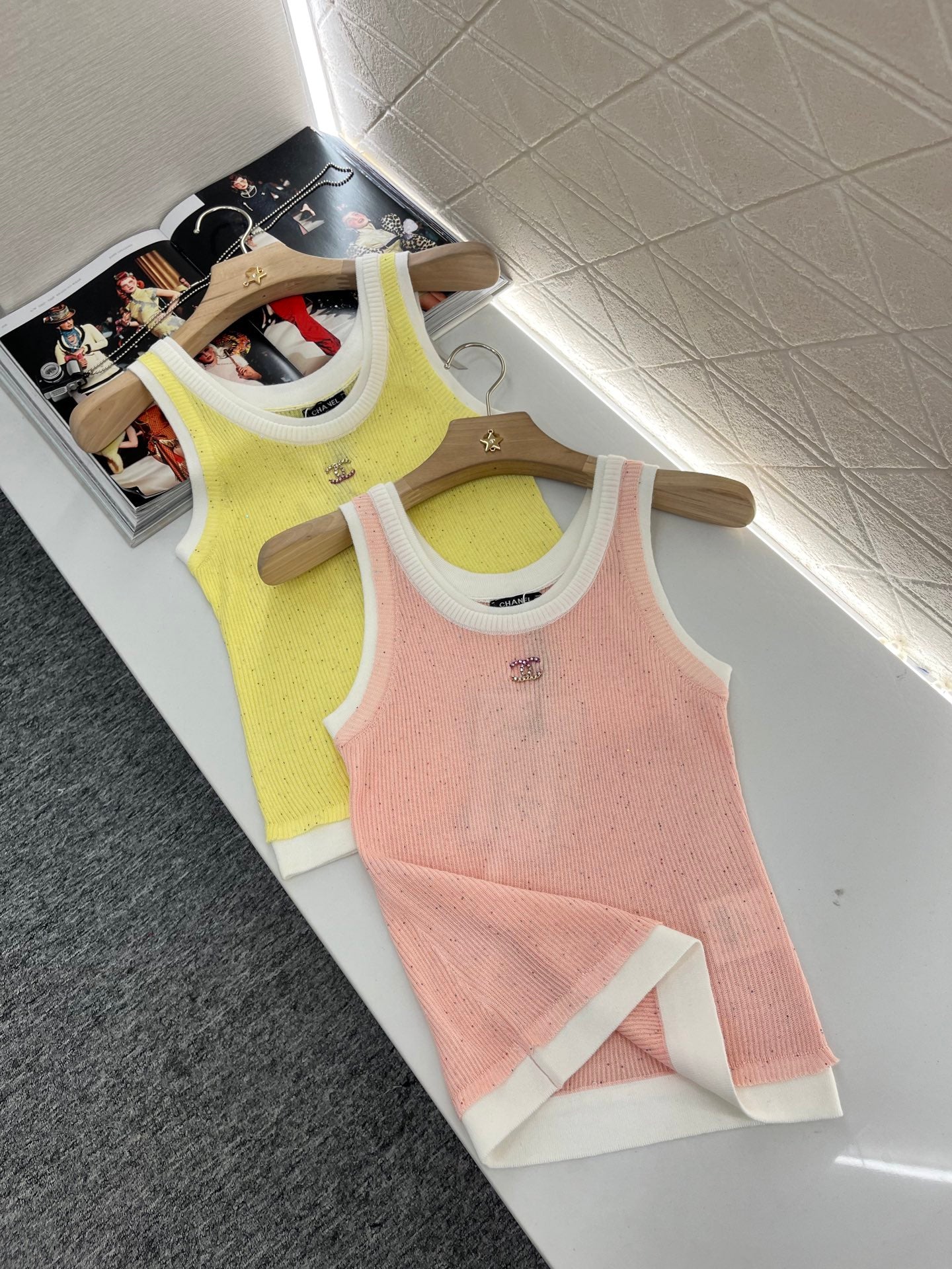 C*♥2025 new products Fake two-piece knitted vest