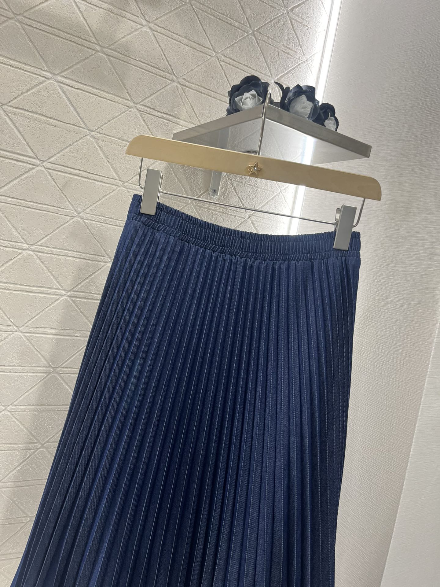 E*♥2025 new products are on sale Tencel lace pleated skirt