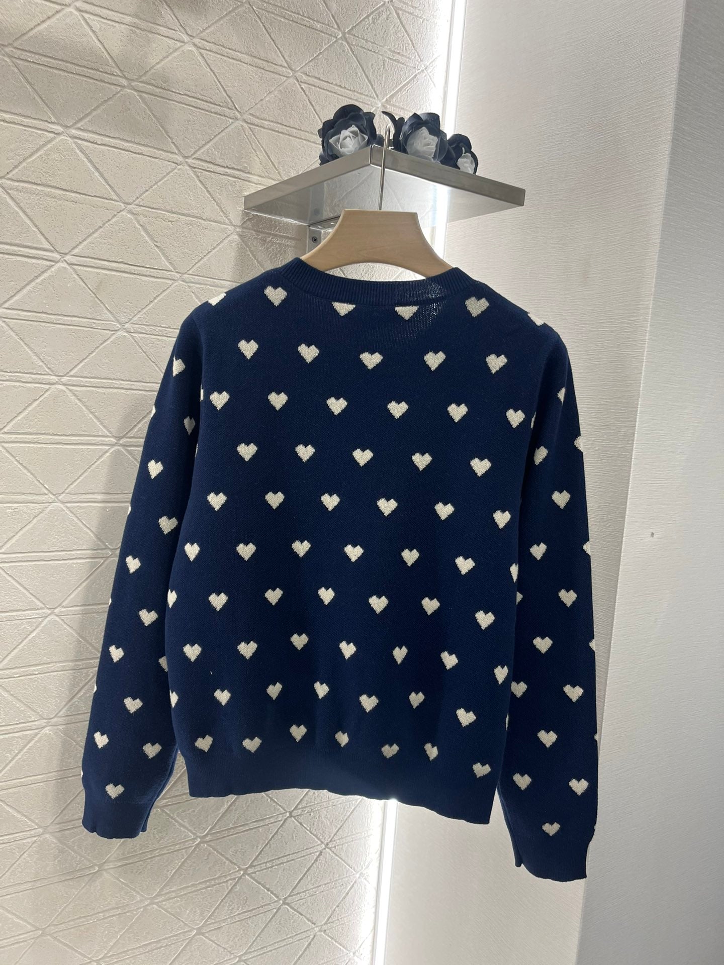 V*♥2025 new products are on sale Heart-shaped knitted cardigan