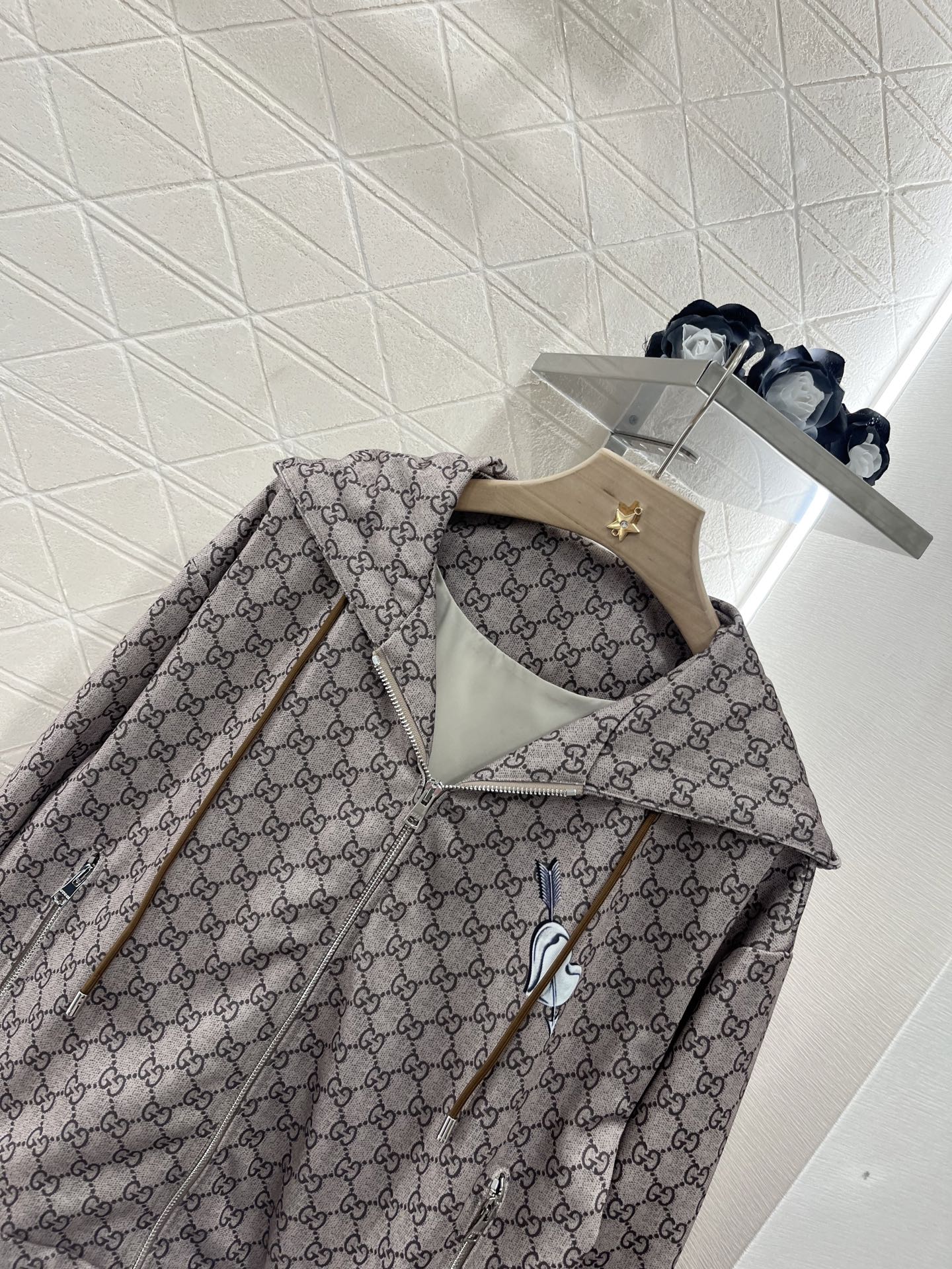 G*♥2025 new products are on sale Hooded printed jacket and shorts set