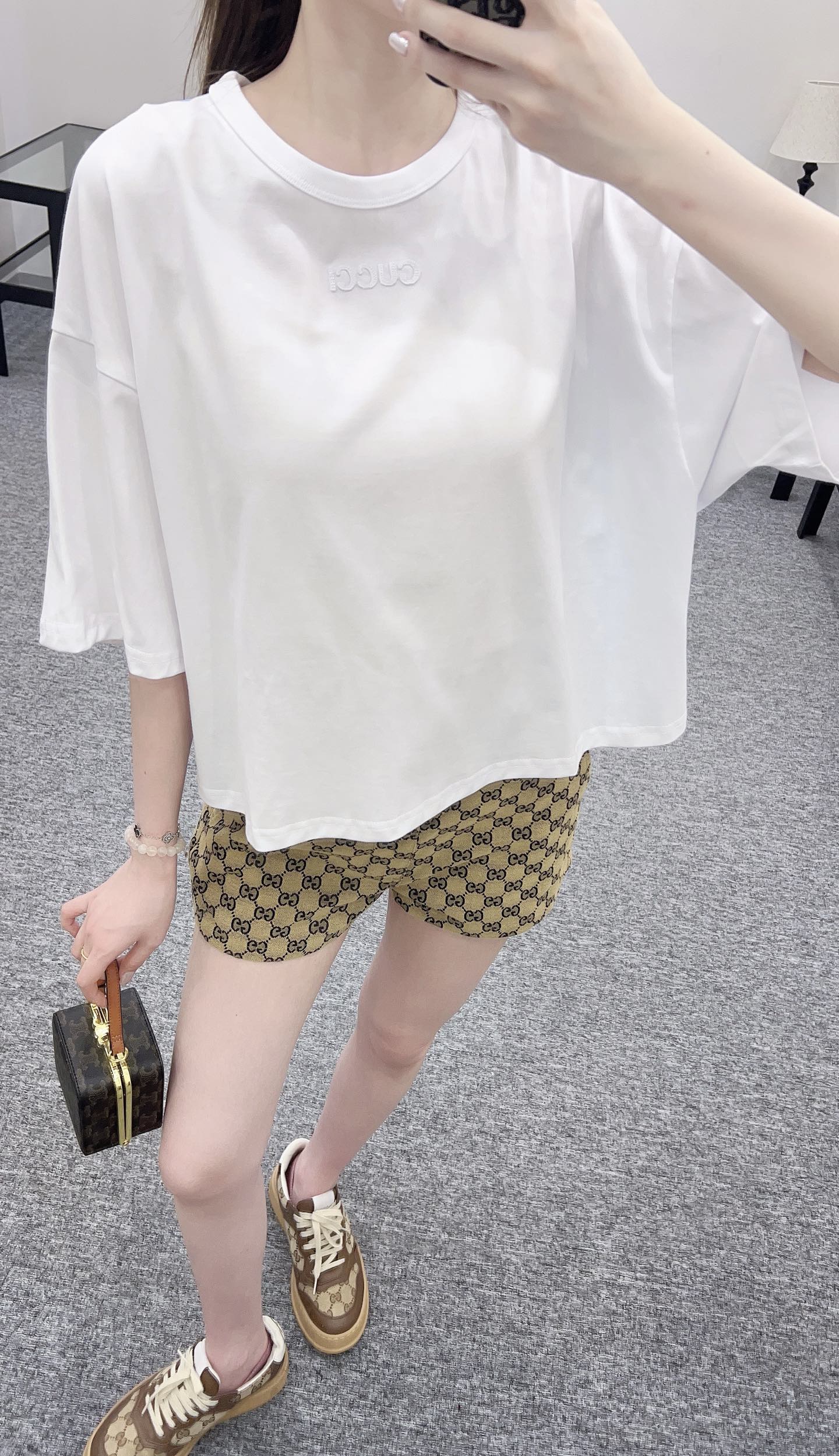 G*♥2025 new products are on sale Round neck patchwork shirt