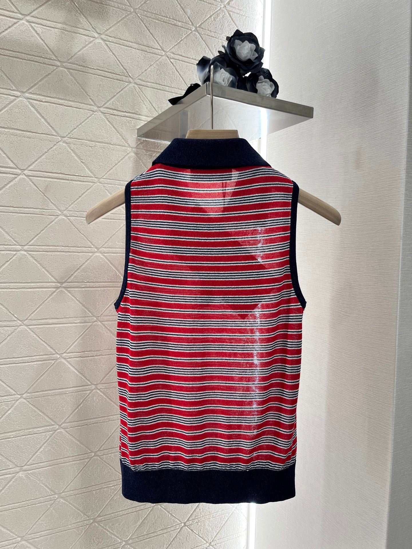 Mi*mi*♥2025 new products are on sale Lapel striped knitted vest