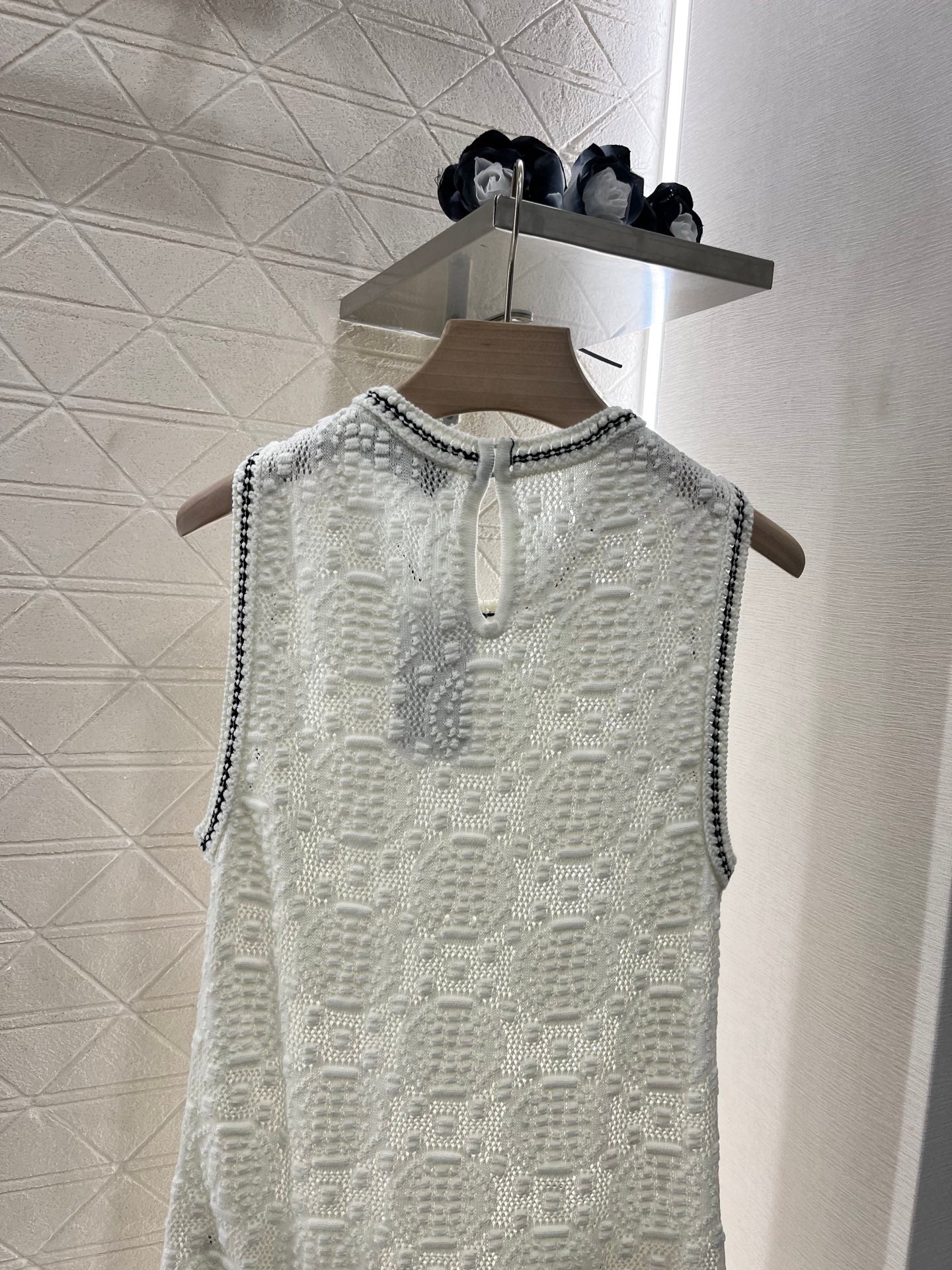 T*♥2025 new products are on sale Crochet texture knitted vest skirt