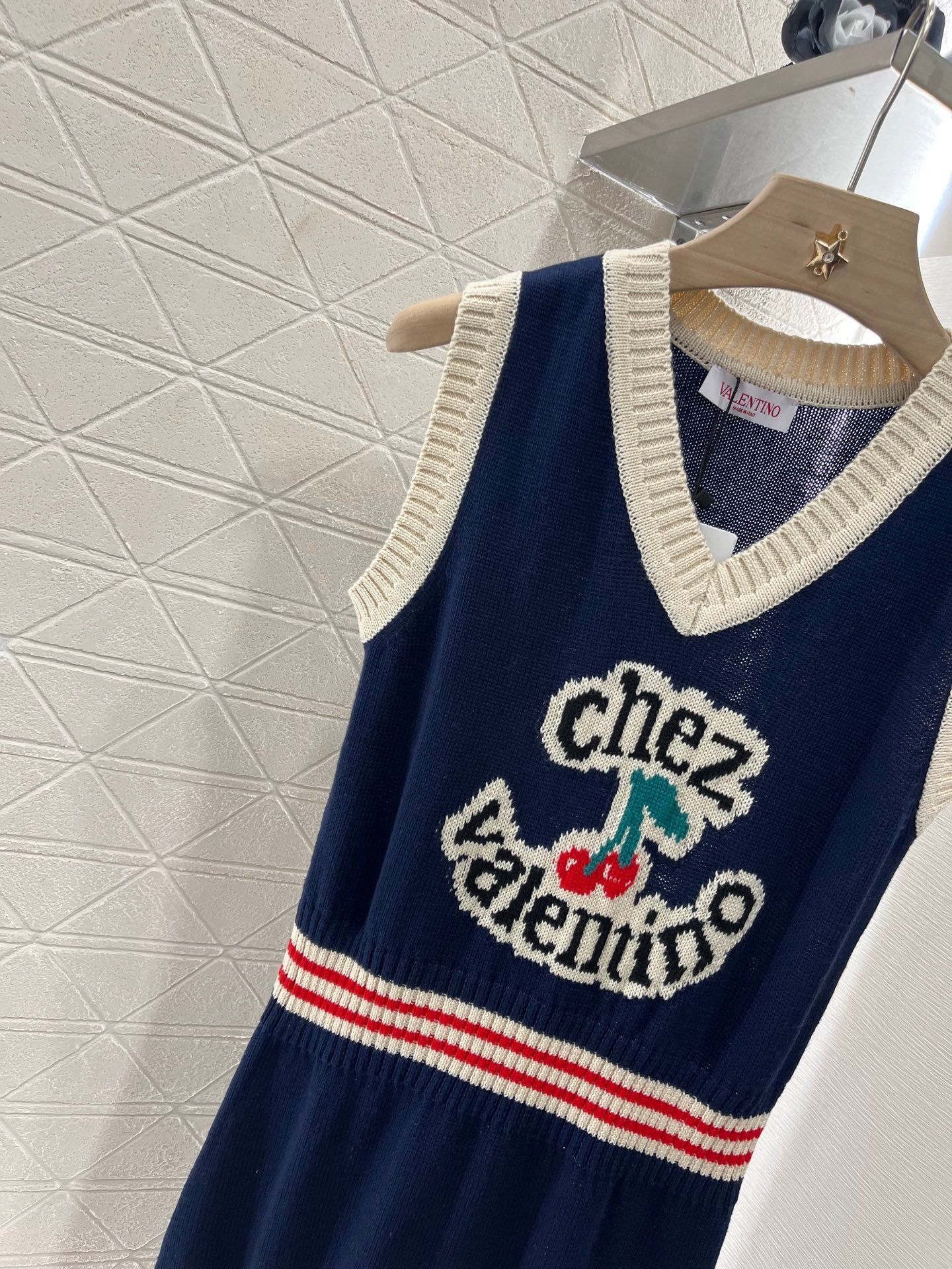 V*♥2025 new products Cherry knitted vest dress