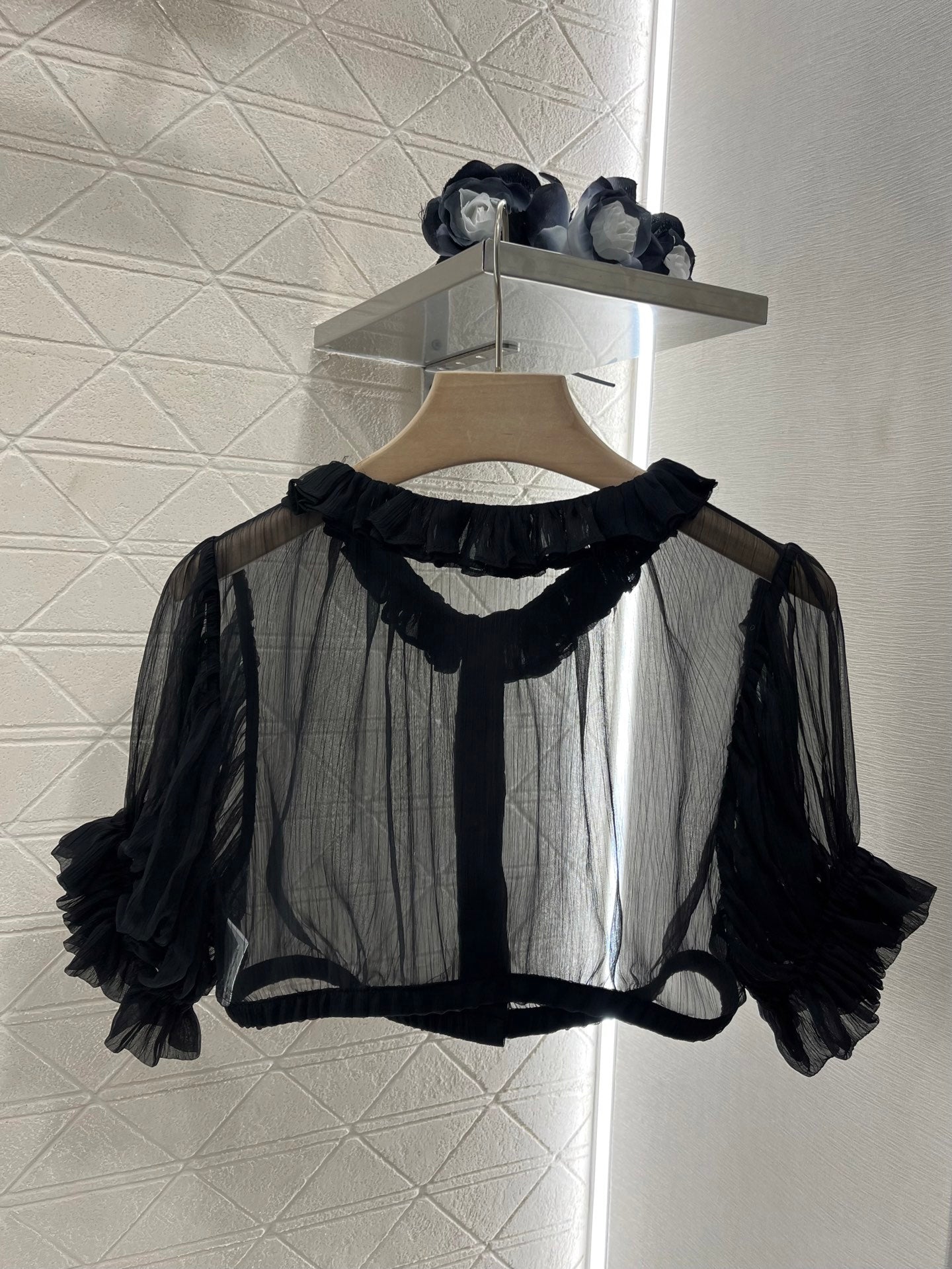 C*♥2025 new products Short waist lace see-through top