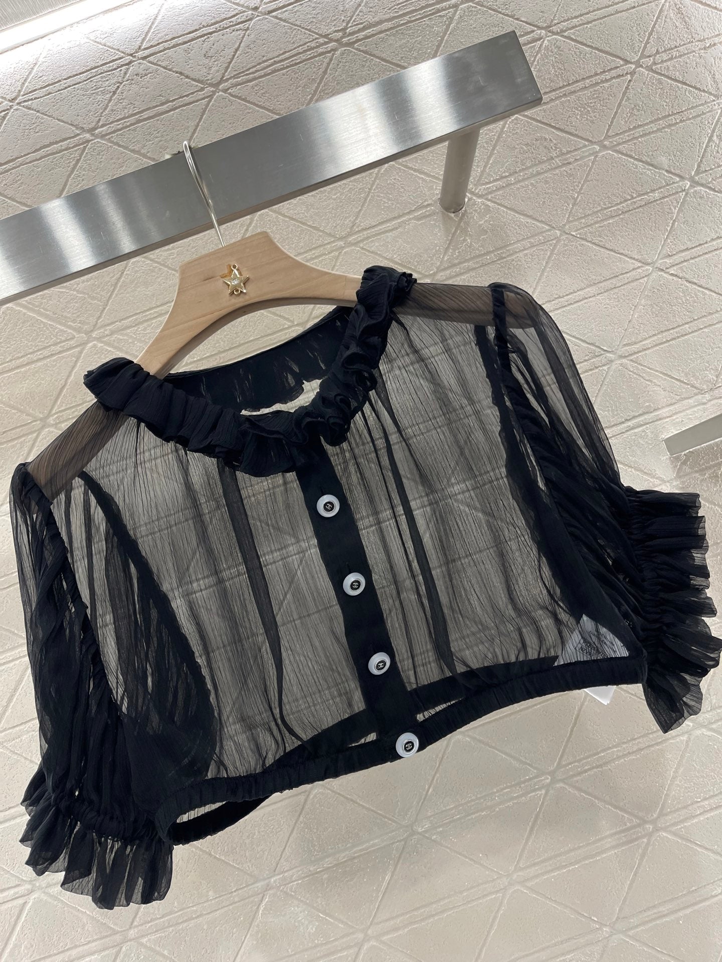 C*♥2025 new products Short waist lace see-through top
