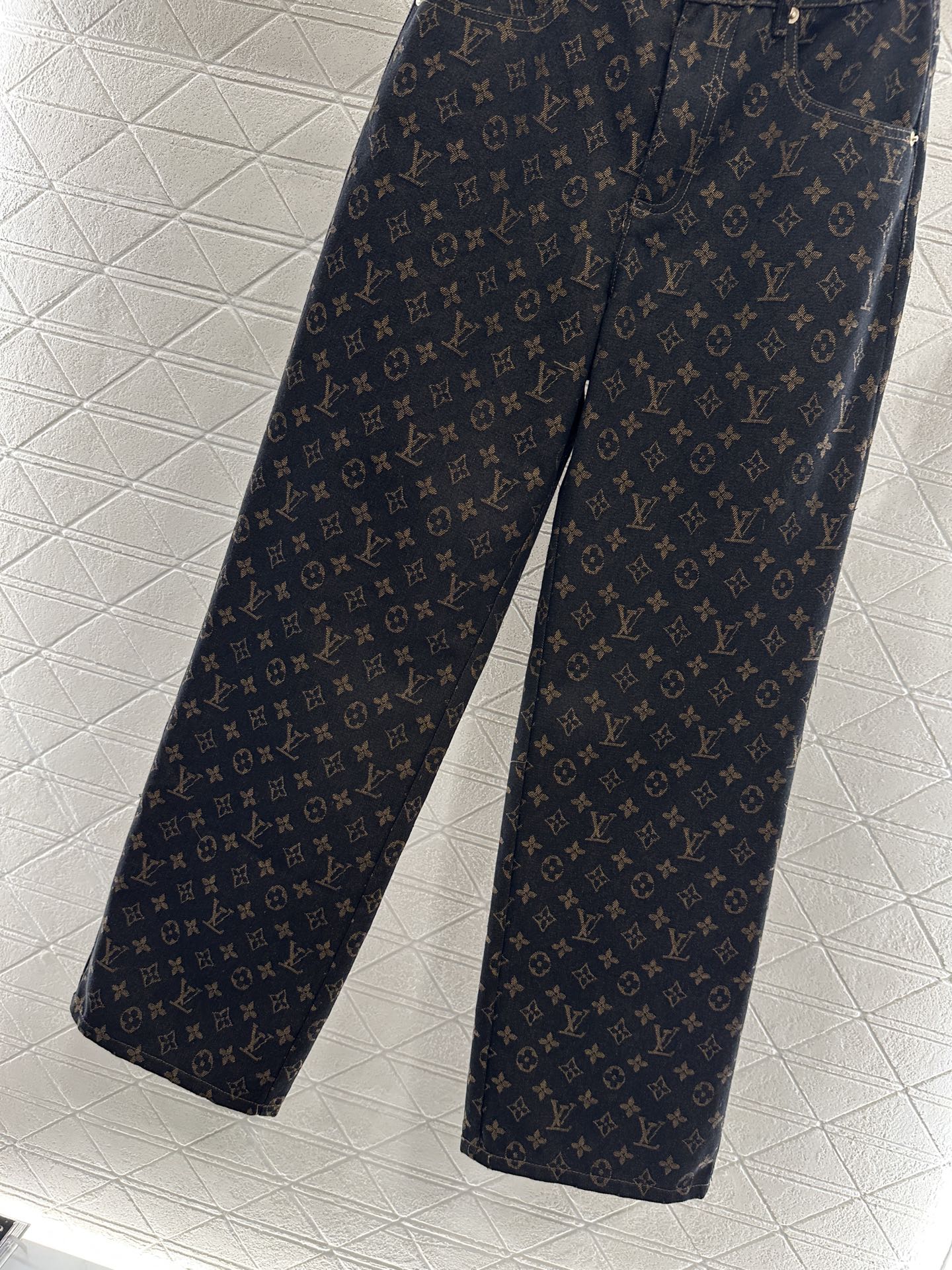Louis*♥2025 New Jeans