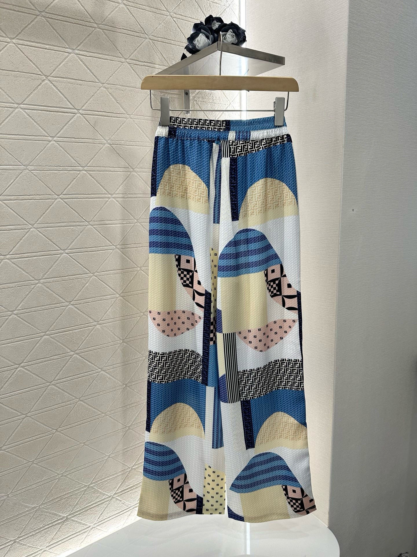 F*♥2025 new products are on sale Printed shirt and trousers set