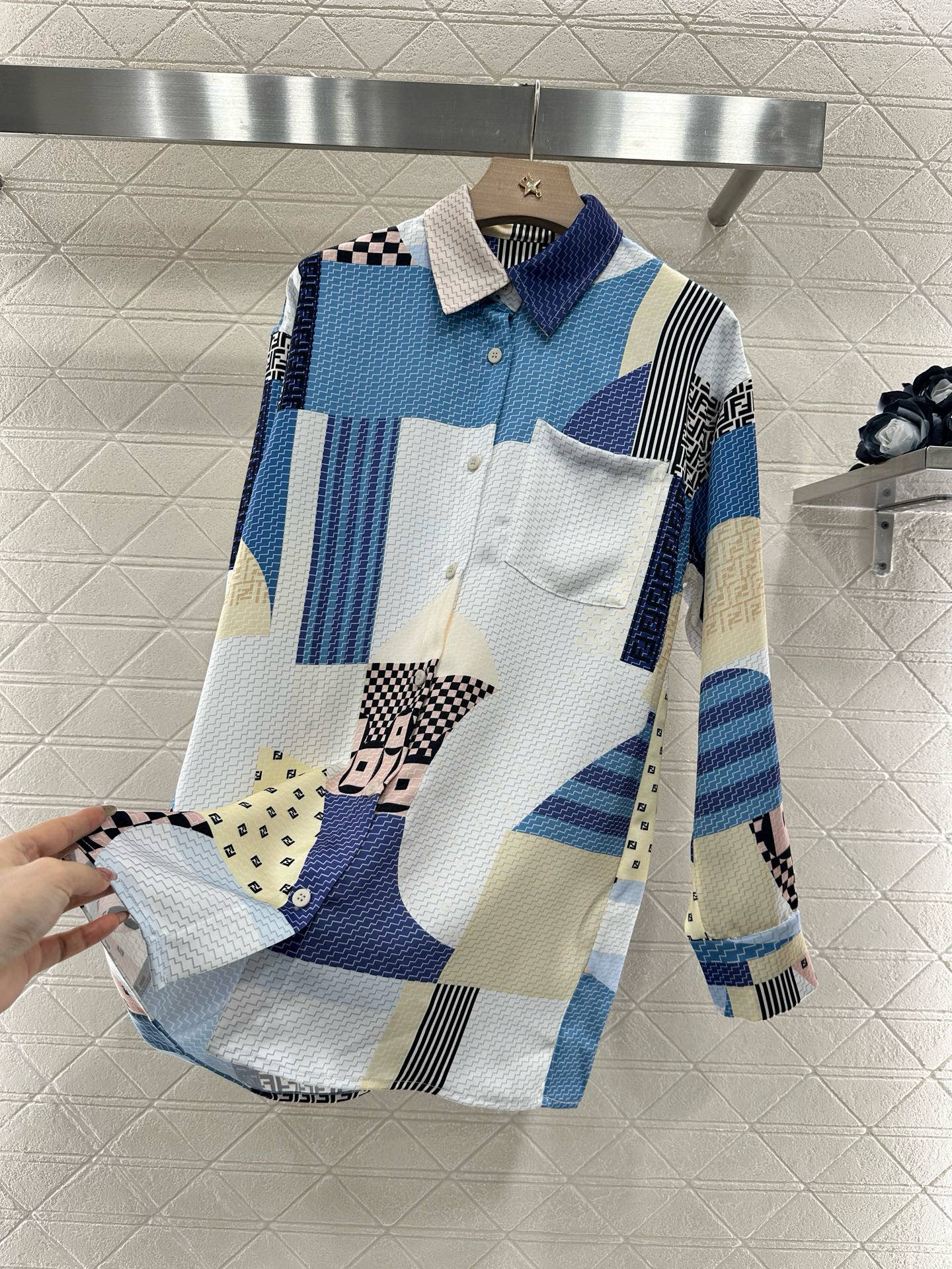 F*♥2025 new products are on sale Printed shirt and trousers set