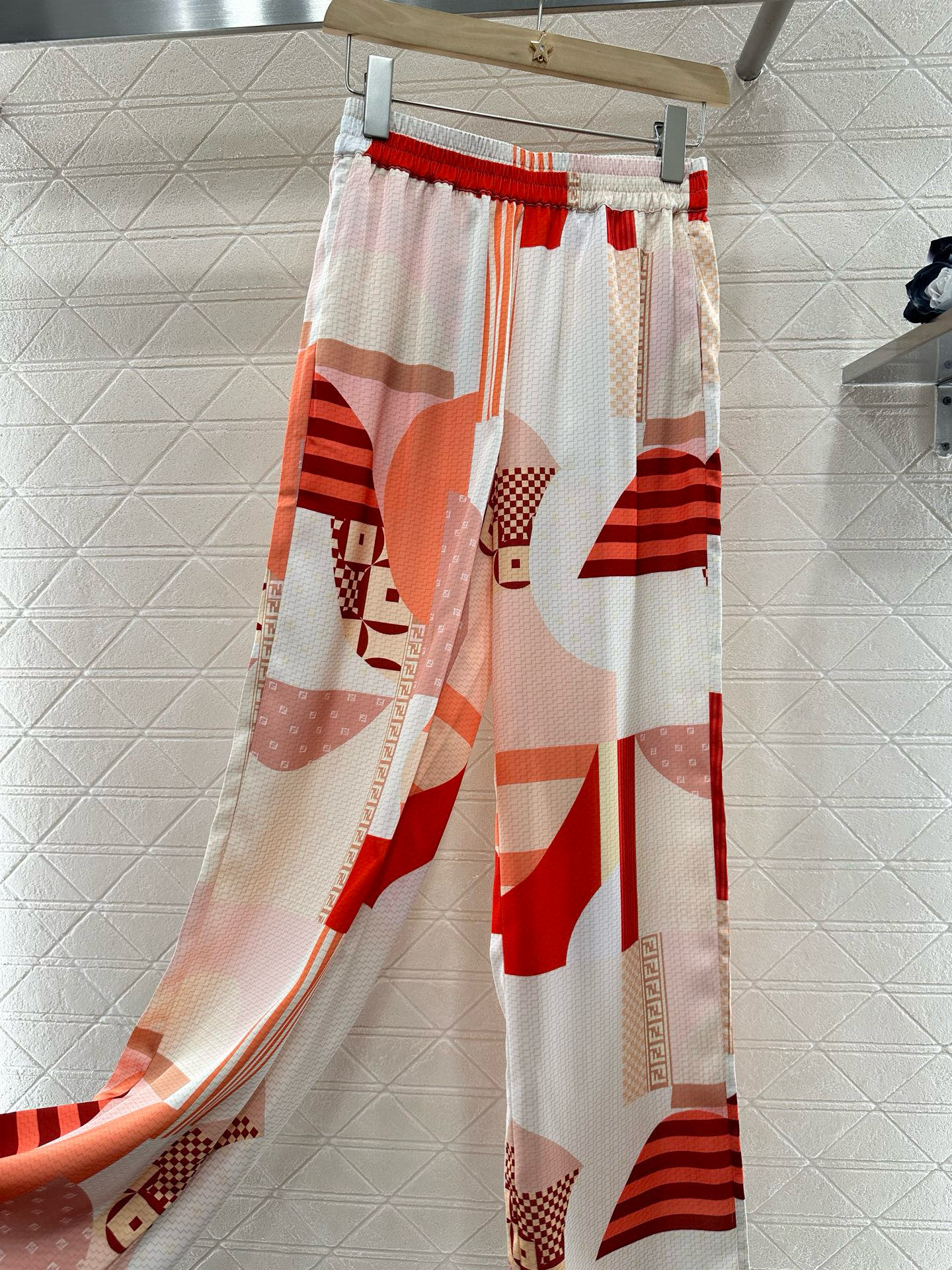 F*♥2025 new products are on sale Printed shirt and trousers set