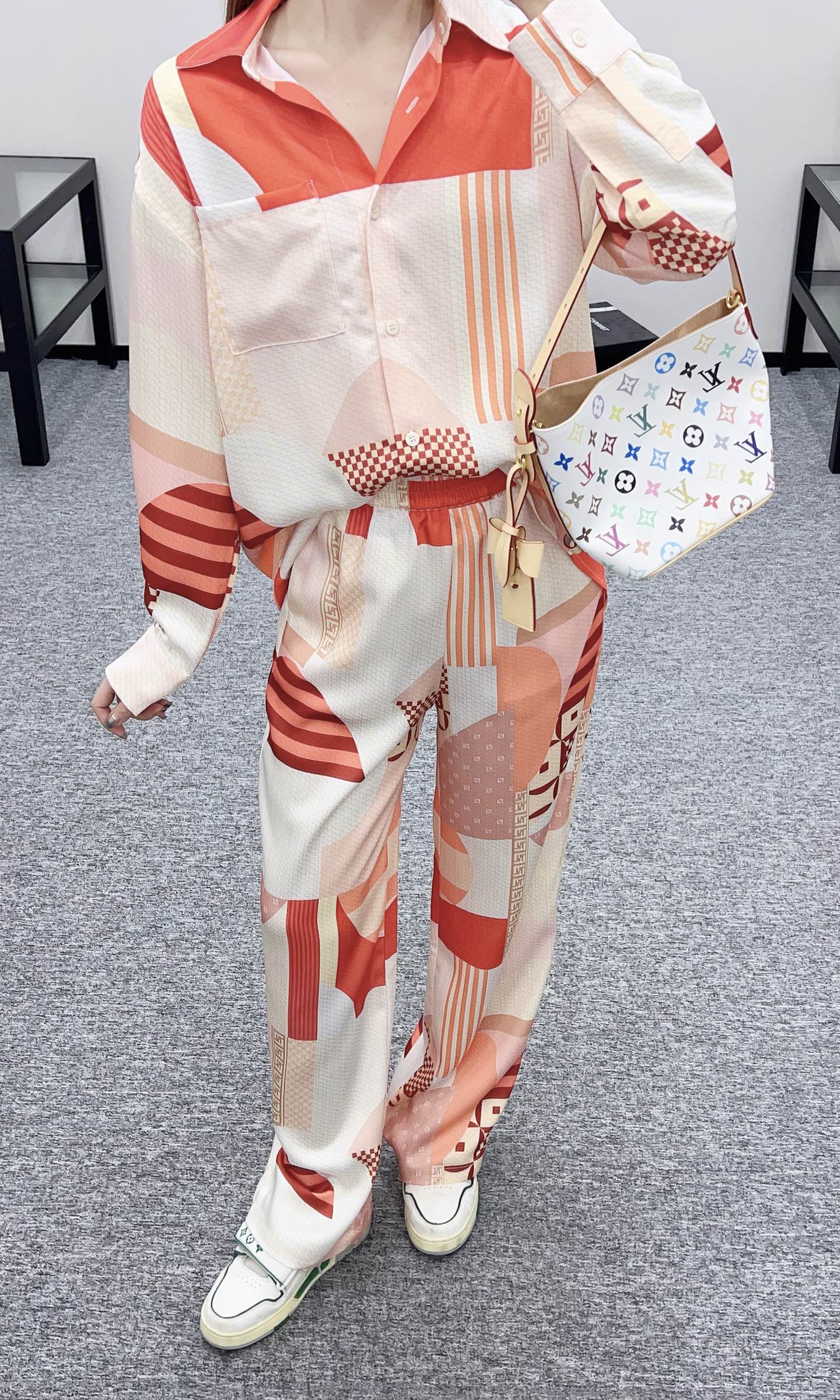 F*♥2025 new products are on sale Printed shirt and trousers set