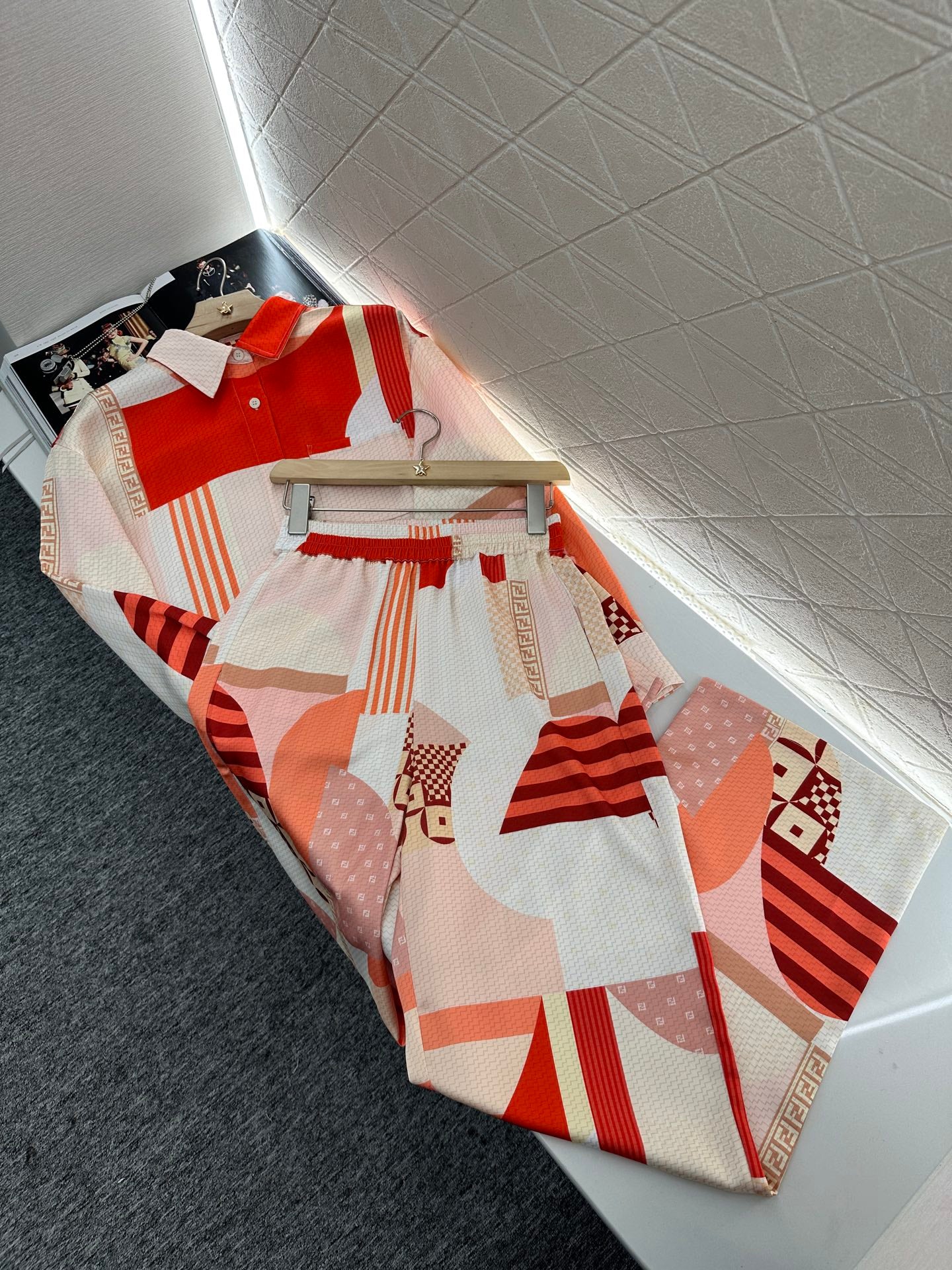 F*♥2025 new products are on sale Printed shirt and trousers set