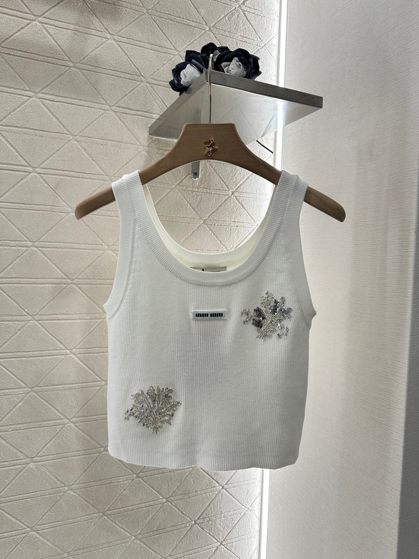 Mi*mi*♥2025 new product Beaded rhinestone knitted vest