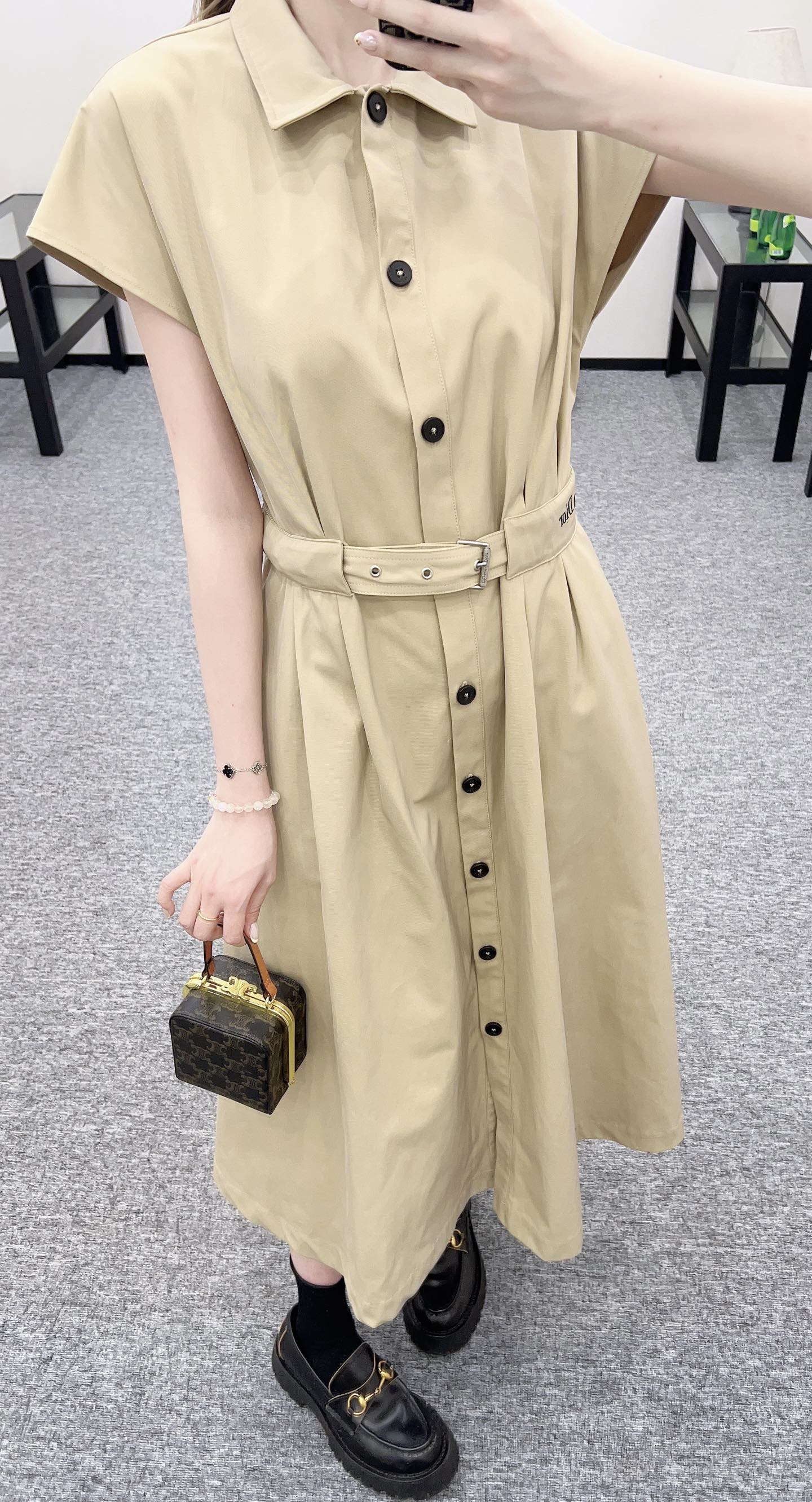 D*♥2025 new product Lapel wide sleeve dress