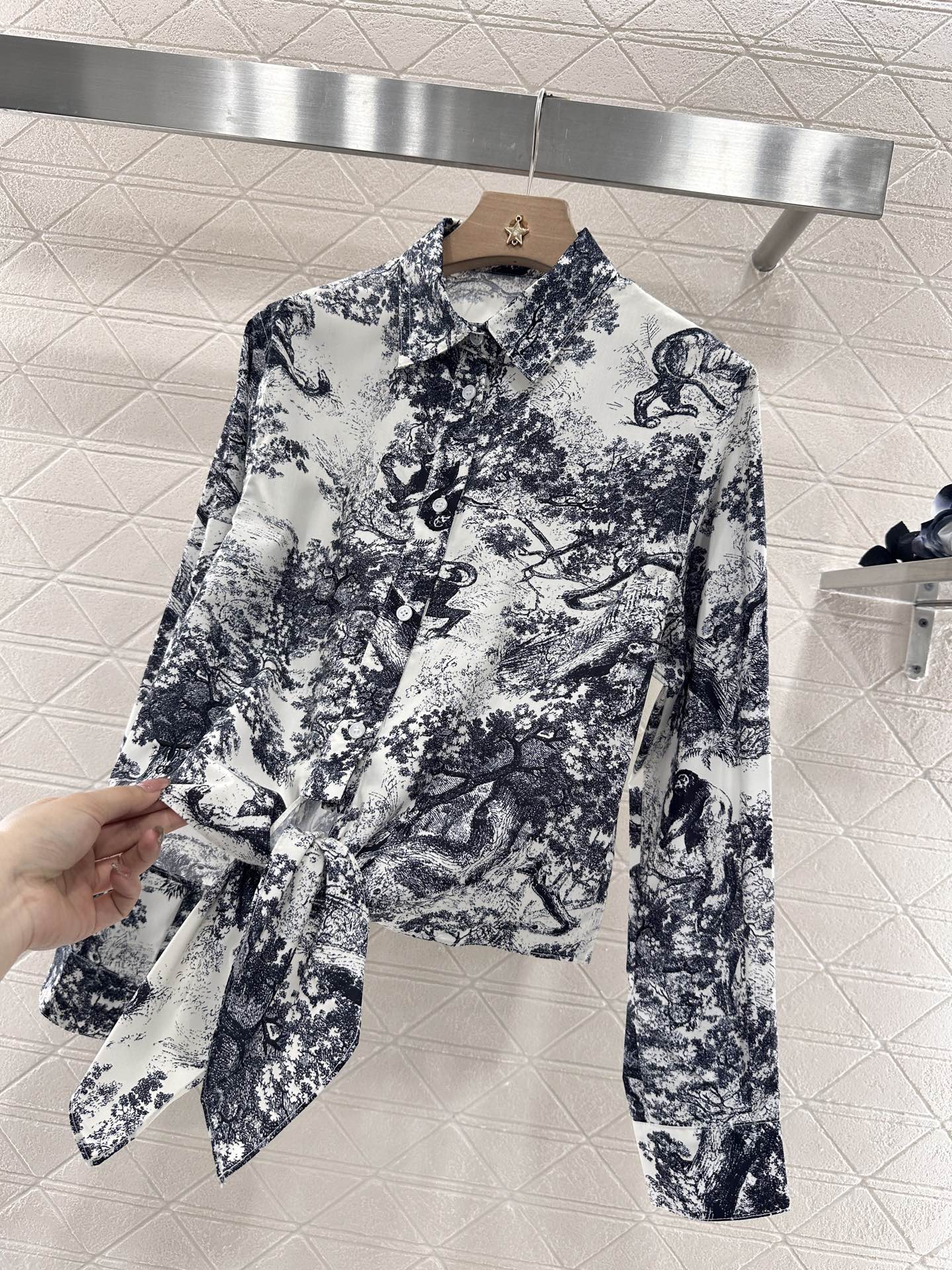 D*♥2025 new product Reactive printed knotted shirt