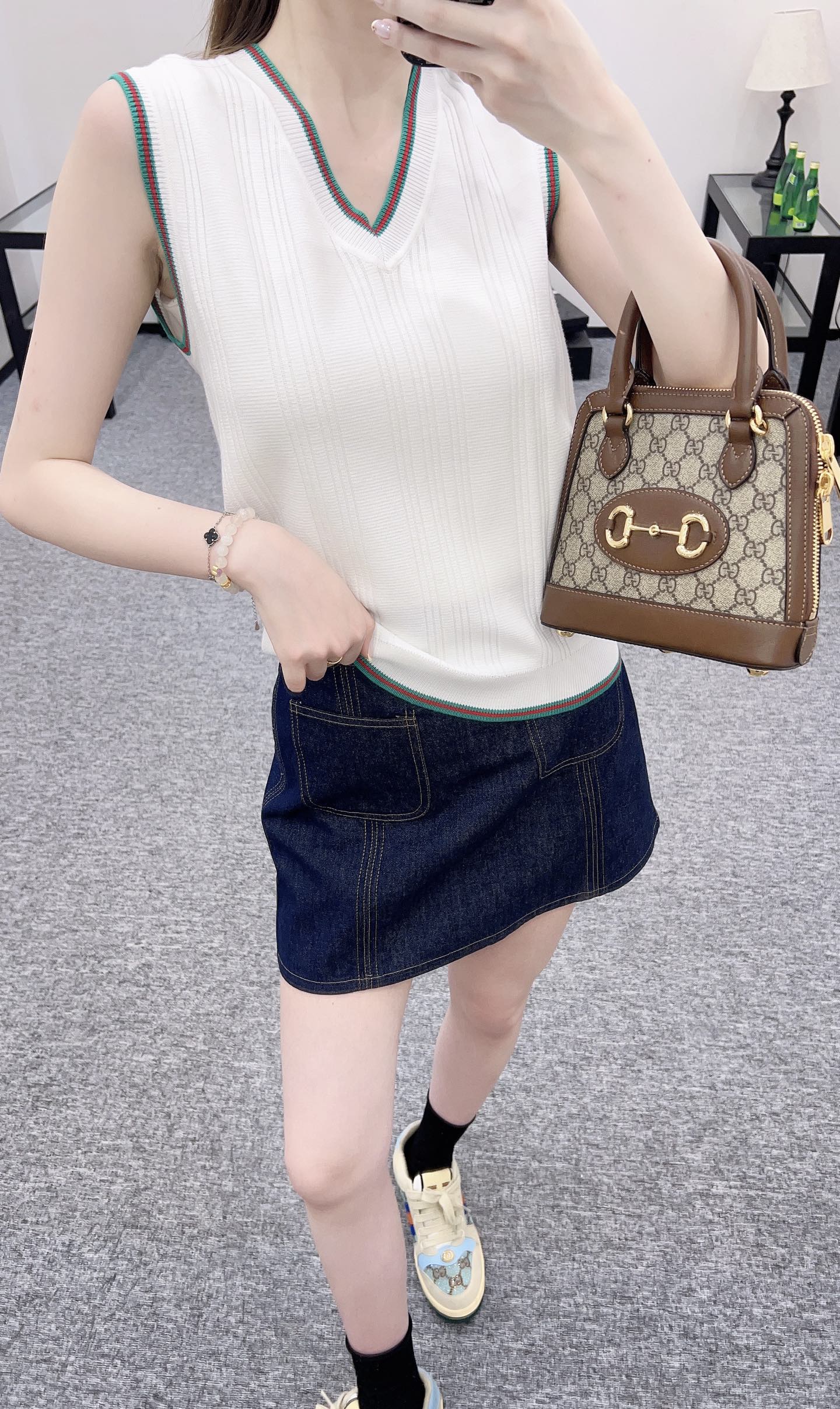 G*♥2025 new product Contrast color knitted vest